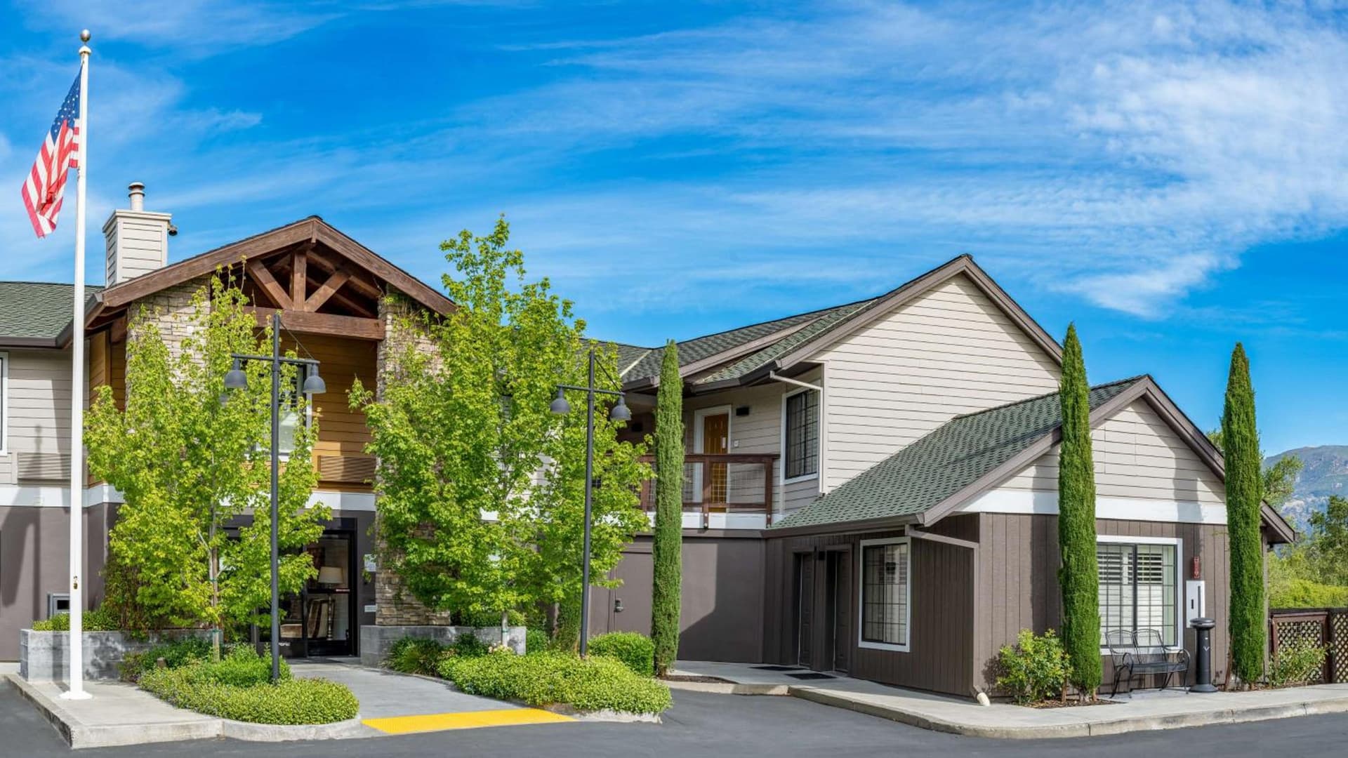 Best Western Plus Stevenson Manor featured exterior or lobby in Calistoga, CA — similar hotel