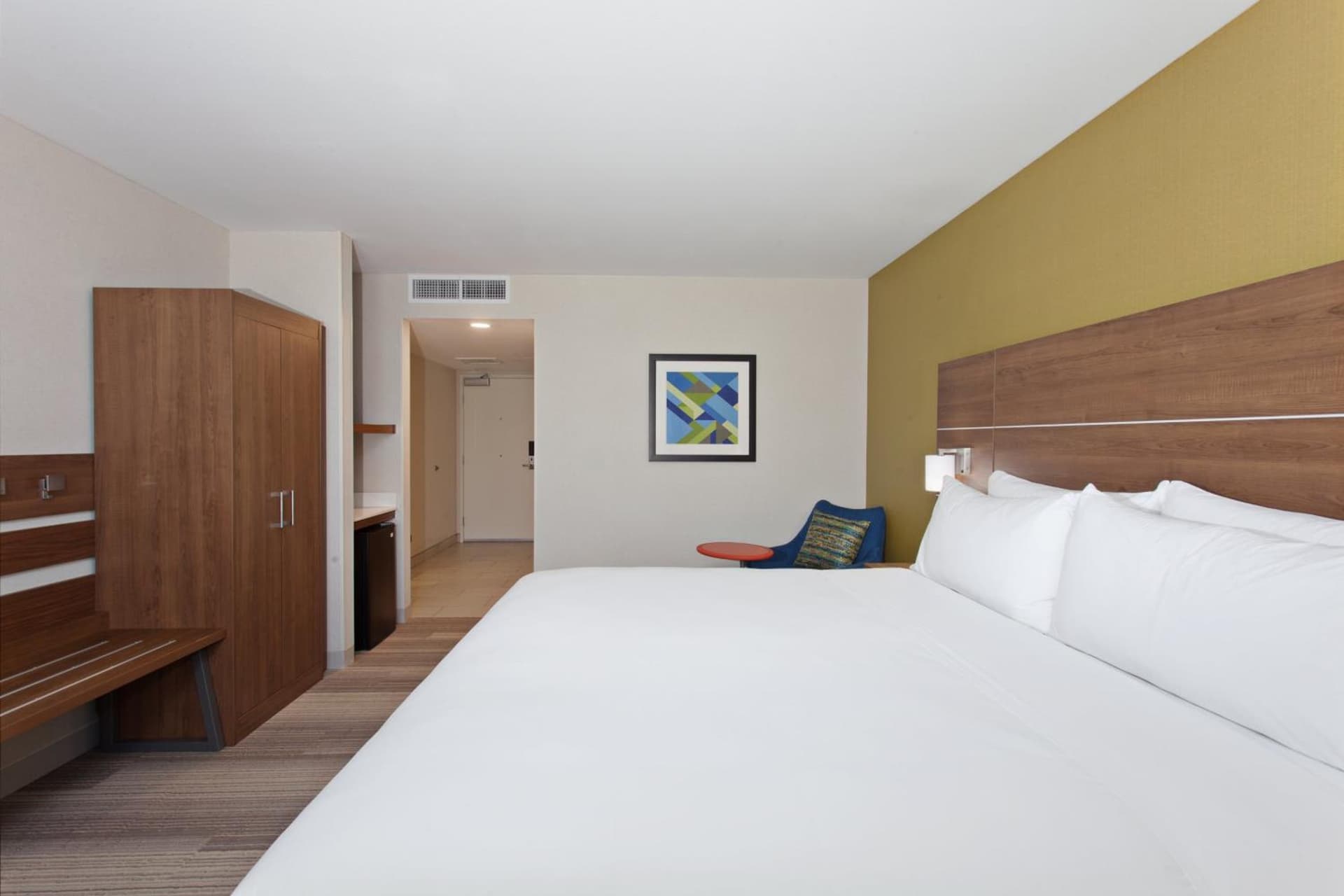 Holiday Inn Express & Suites Pasadena - Los Angeles by IHG gallery photo in Pasadena, CA — image 30