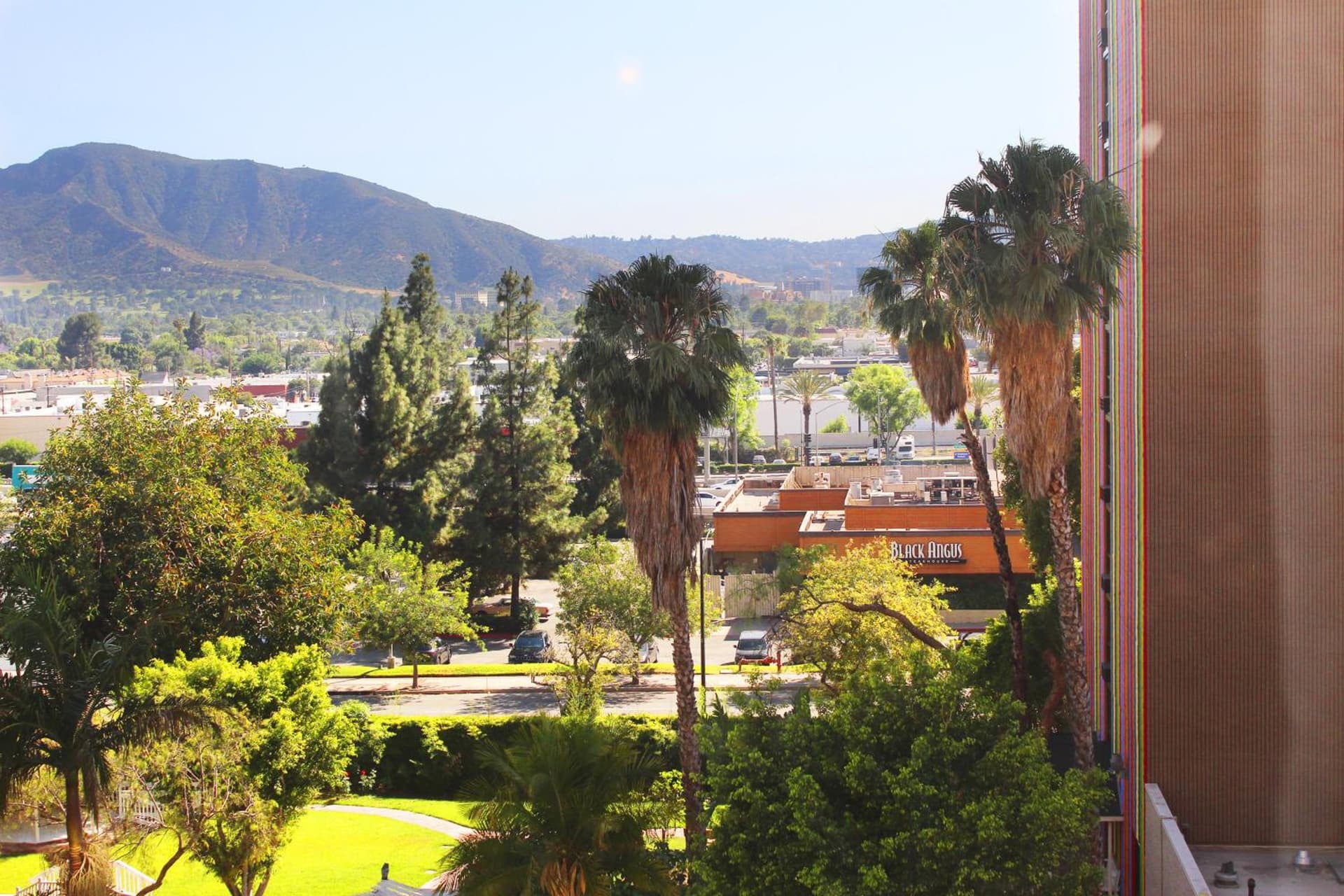 Hotel Burbank gallery photo in Burbank, CA — image 13