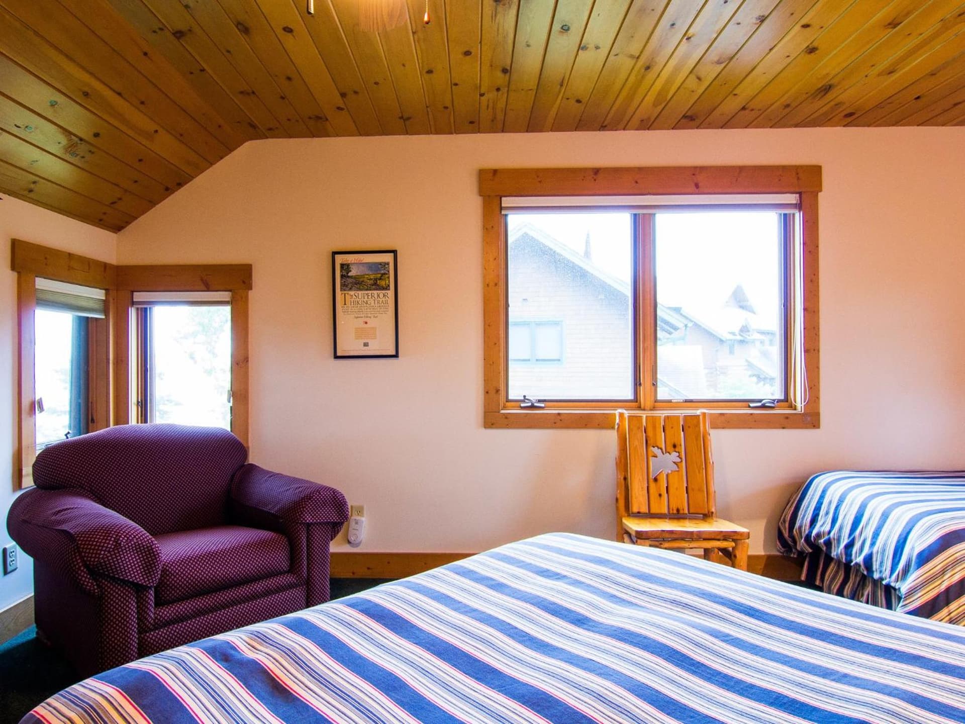Grand Superior Lodge property views in Castle Danger, MN — gallery photo 3