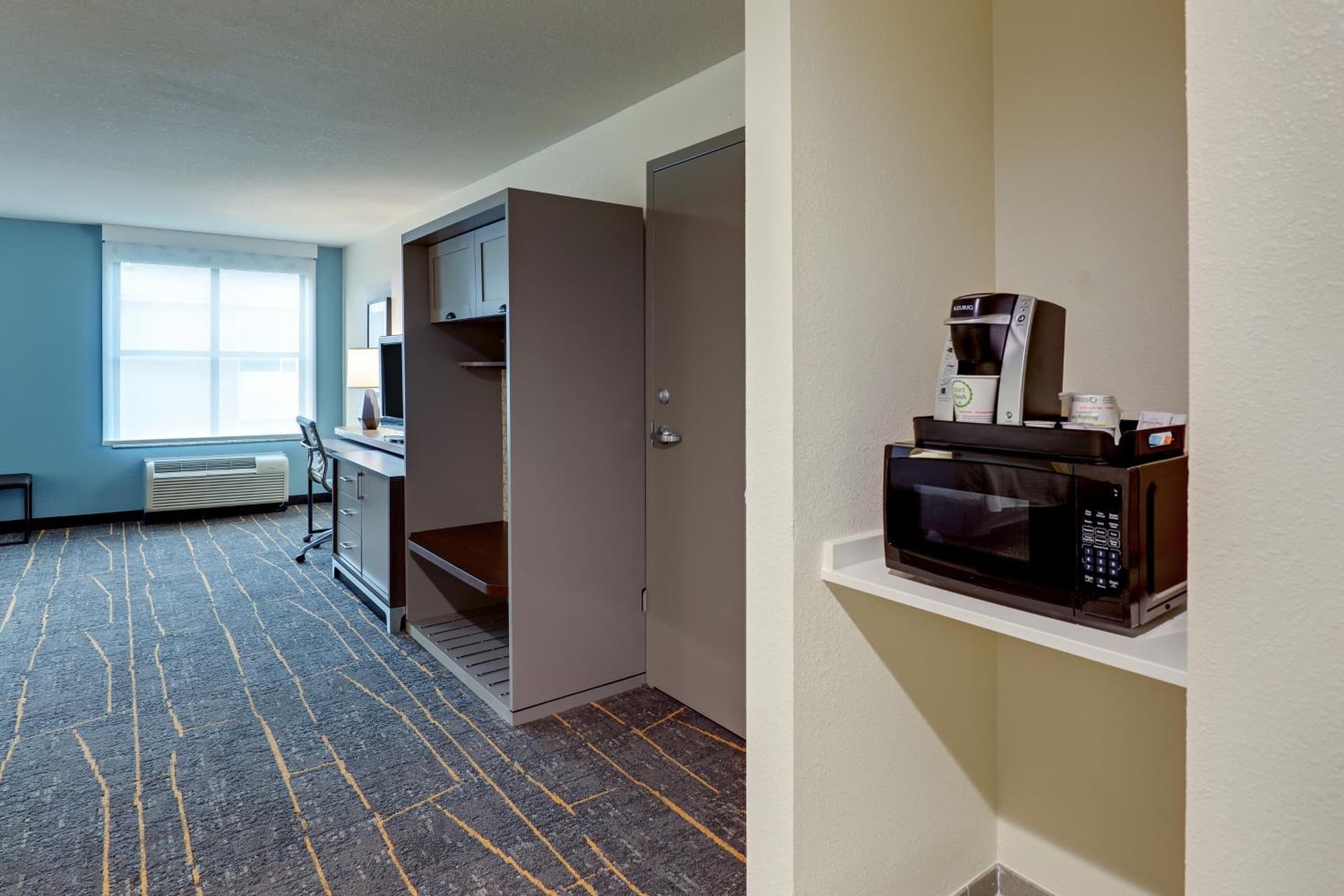 Holiday Inn Mobile Airport by IHG gallery photo in Mobile, AL — image 87