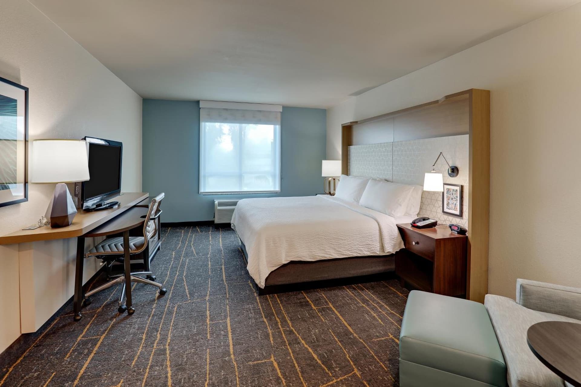 Holiday Inn Mobile Airport by IHG gallery photo in Mobile, AL — image 67