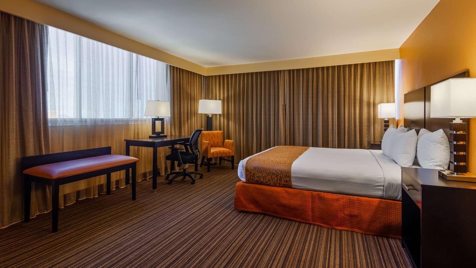Best Western The Plaza Hotel Honolulu Airport - Free Breakfast gallery photo in Honolulu, HI — image 49