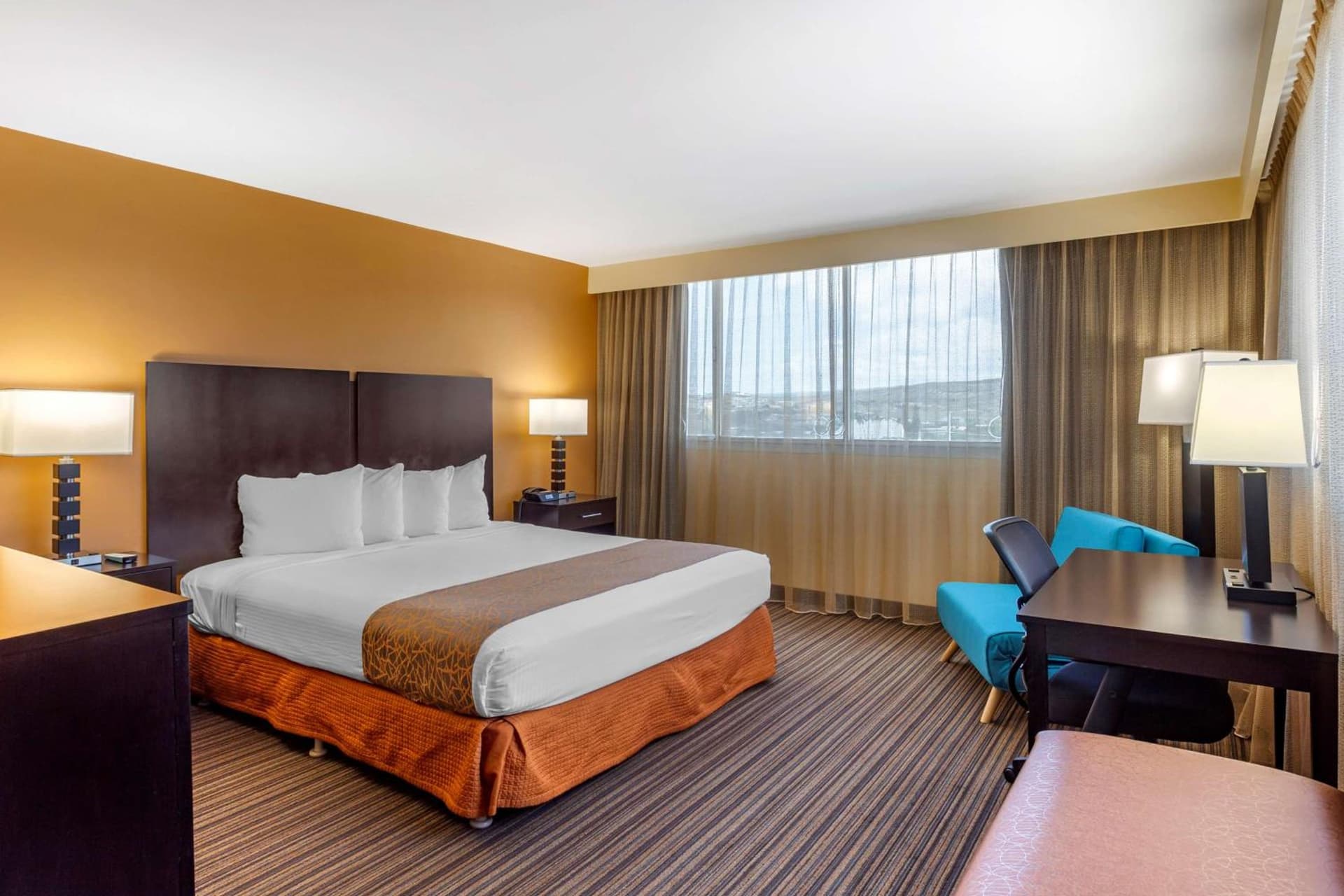 Best Western The Plaza Hotel Honolulu Airport - Free Breakfast gallery photo in Honolulu, HI — image 37
