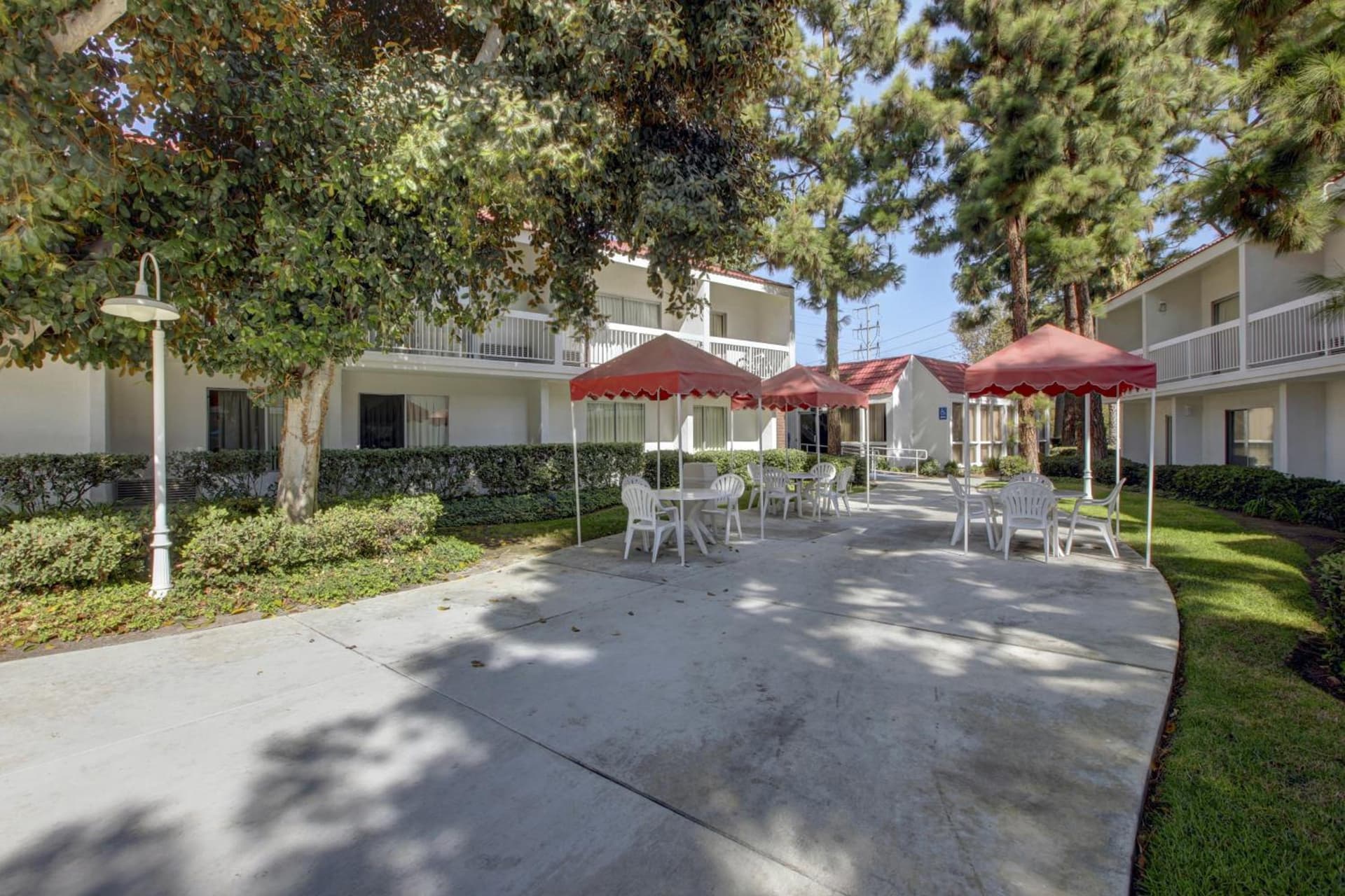 Motel 6-Santa Ana, CA - Irvine - Orange County Airport gallery photo in Santa Ana, CA — image 15