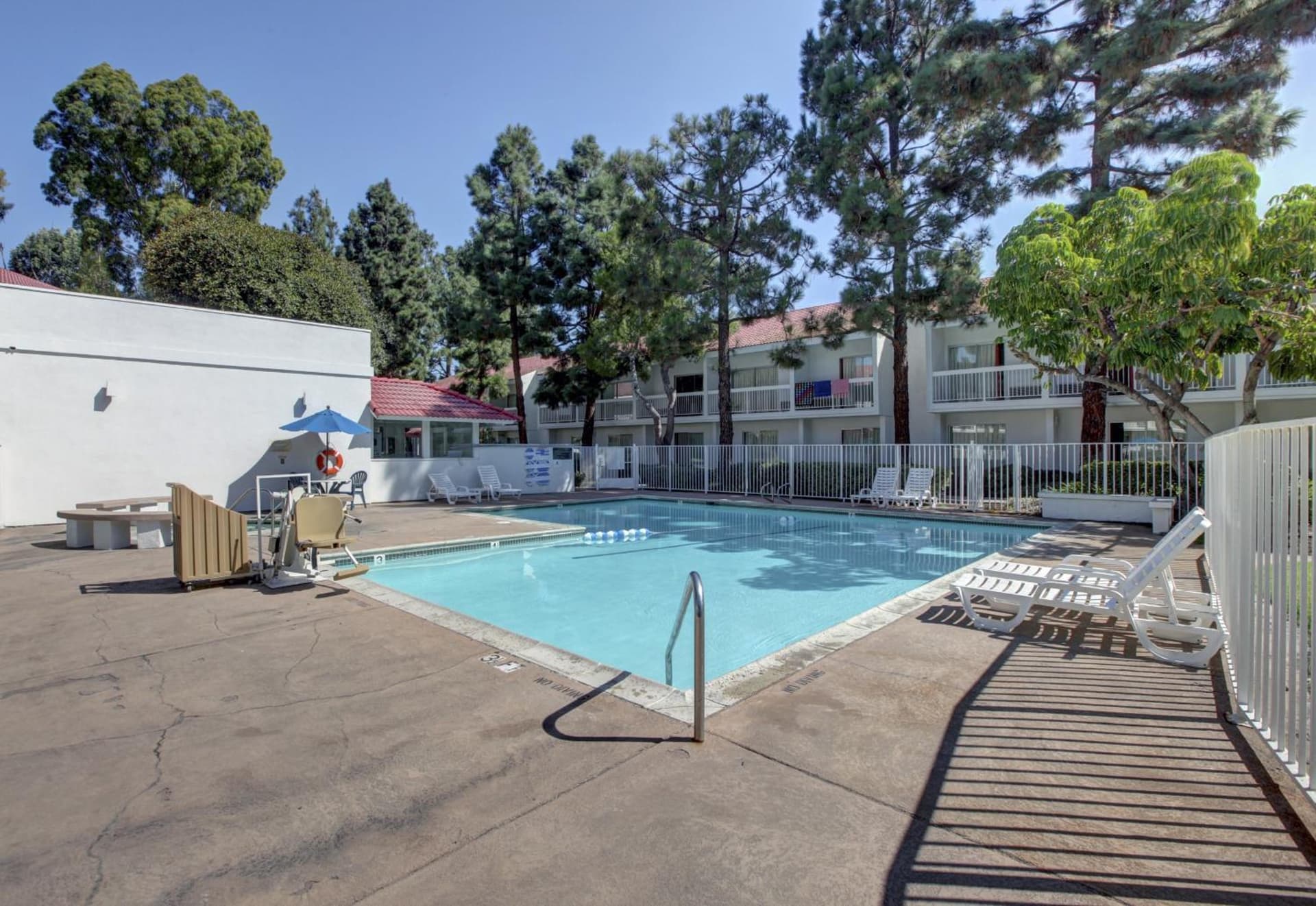 Motel 6-Santa Ana, CA - Irvine - Orange County Airport gallery photo in Santa Ana, CA — image 58