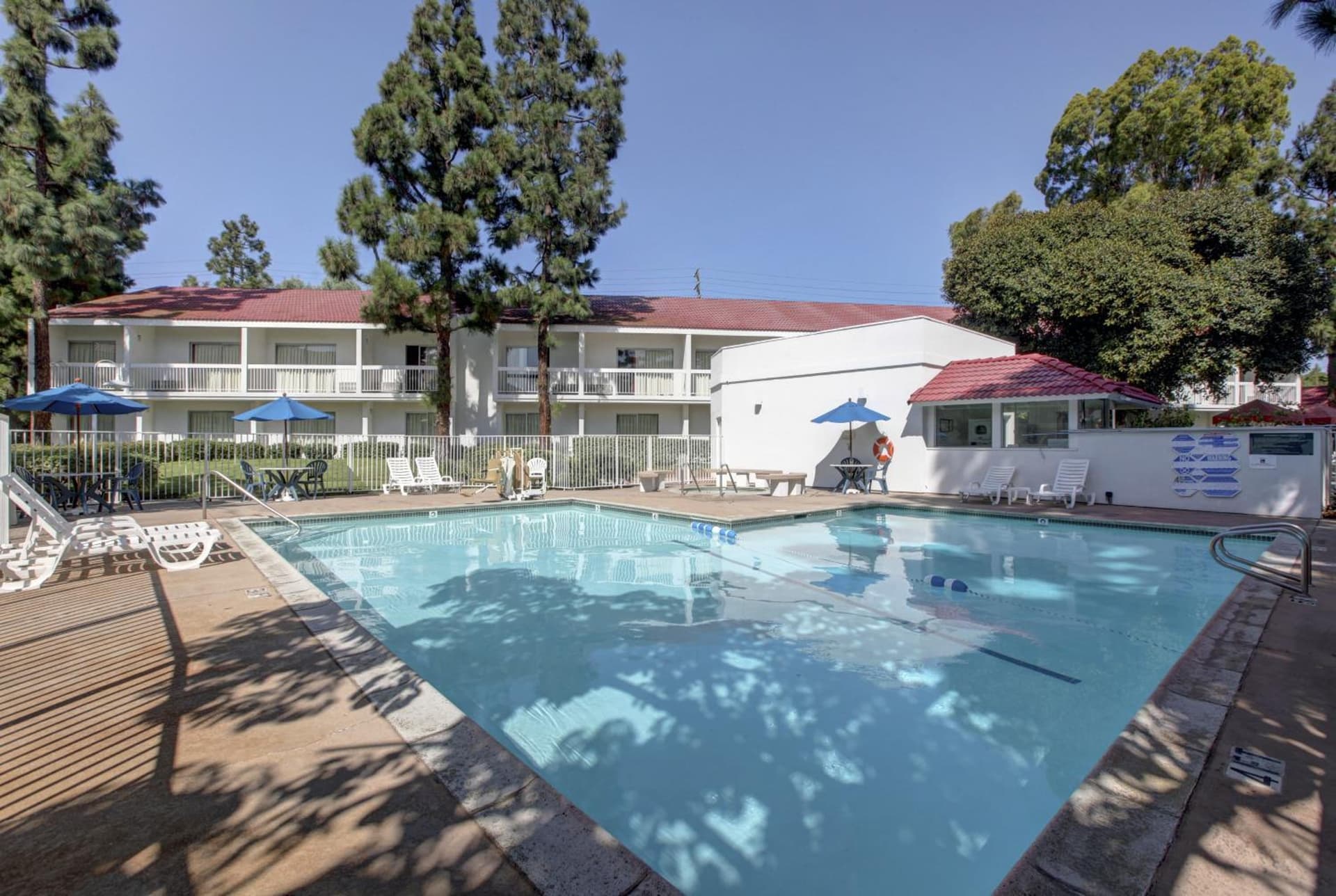 Motel 6-Santa Ana, CA - Irvine - Orange County Airport gallery photo in Santa Ana, CA — image 39