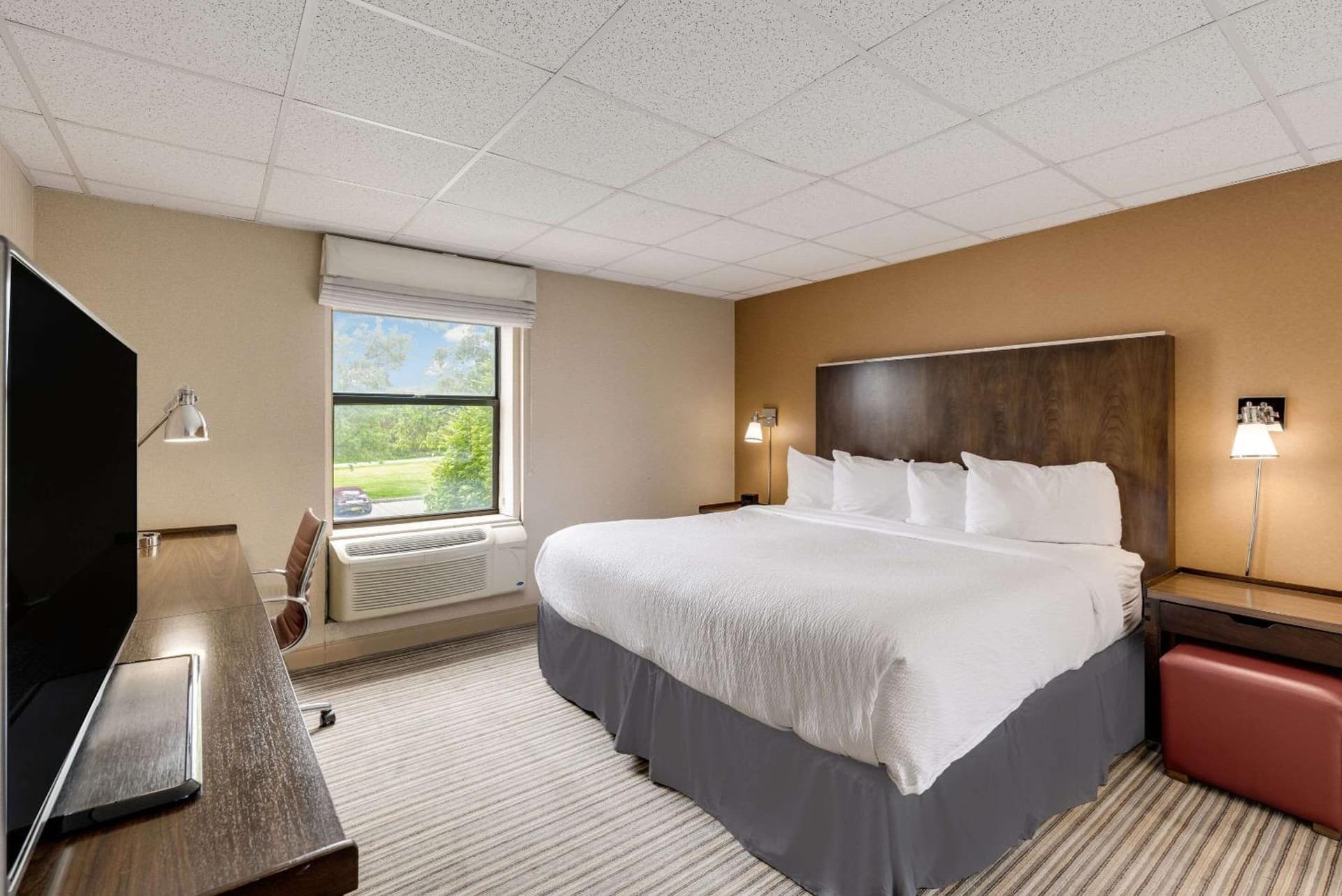 The Crossroads Hotel - Newburgh gallery photo in Newburgh, NY — image 60