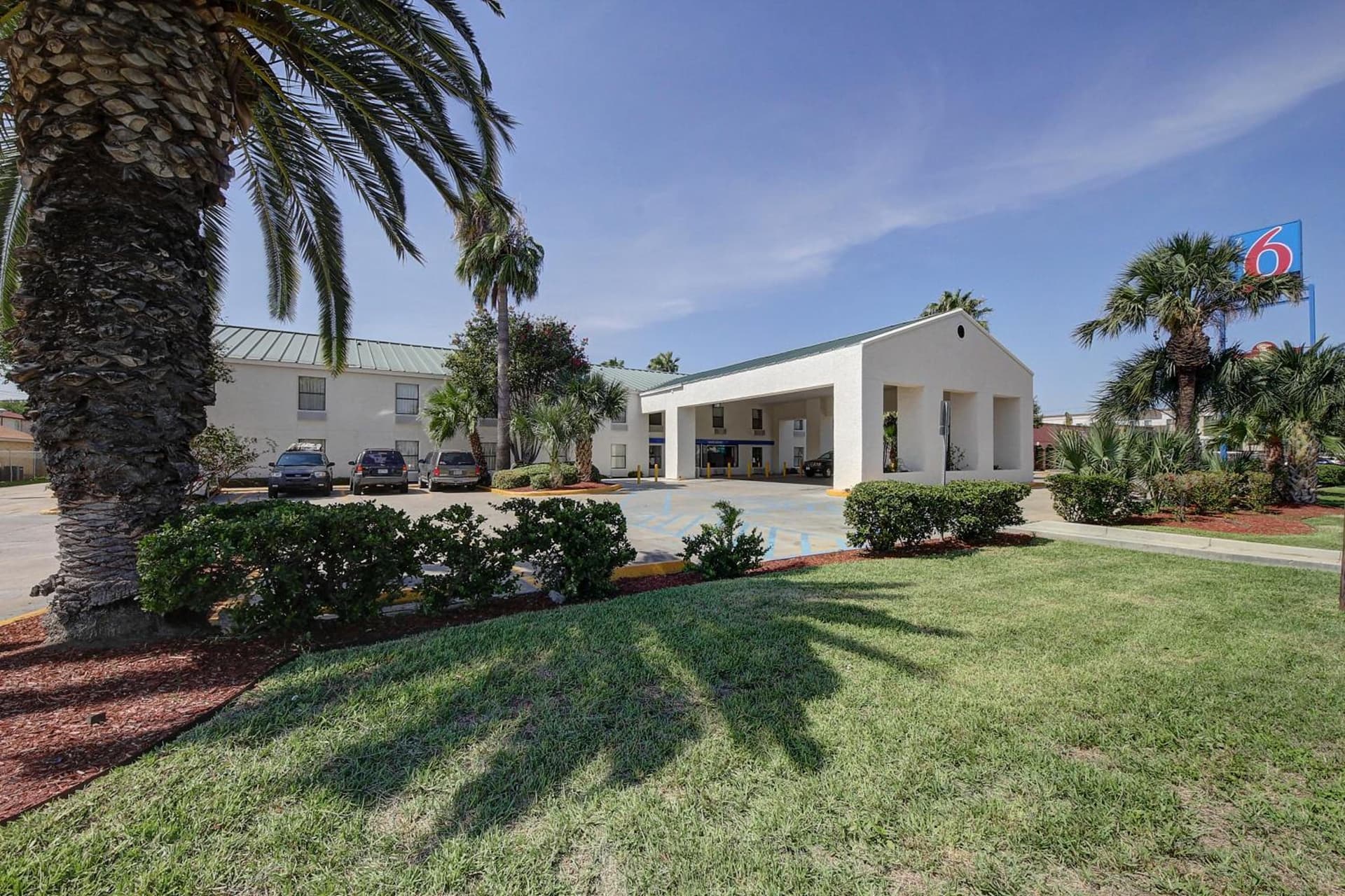 Motel 6-Laredo, TX - North I-35 gallery photo in Laredo, TX — image 25