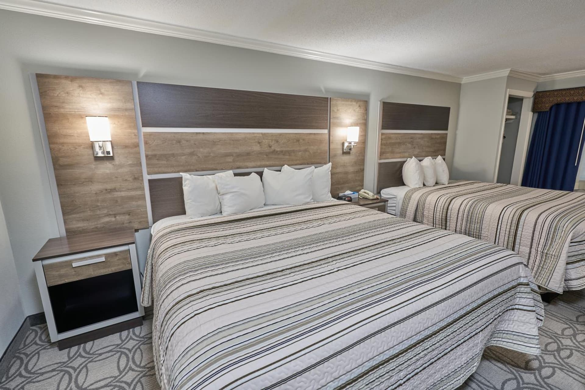 Ambassador Inn and Suites gallery photo in South Yarmouth, MA — image 23