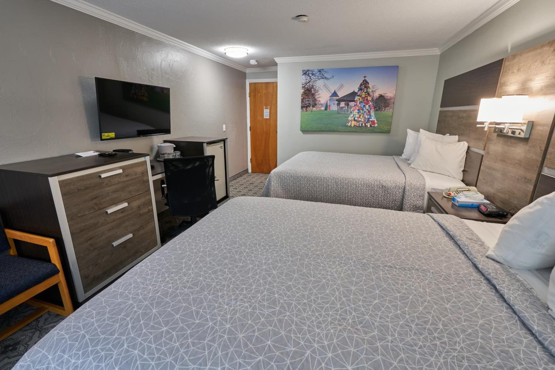 Ambassador Inn and Suites gallery photo in South Yarmouth, MA — image 30