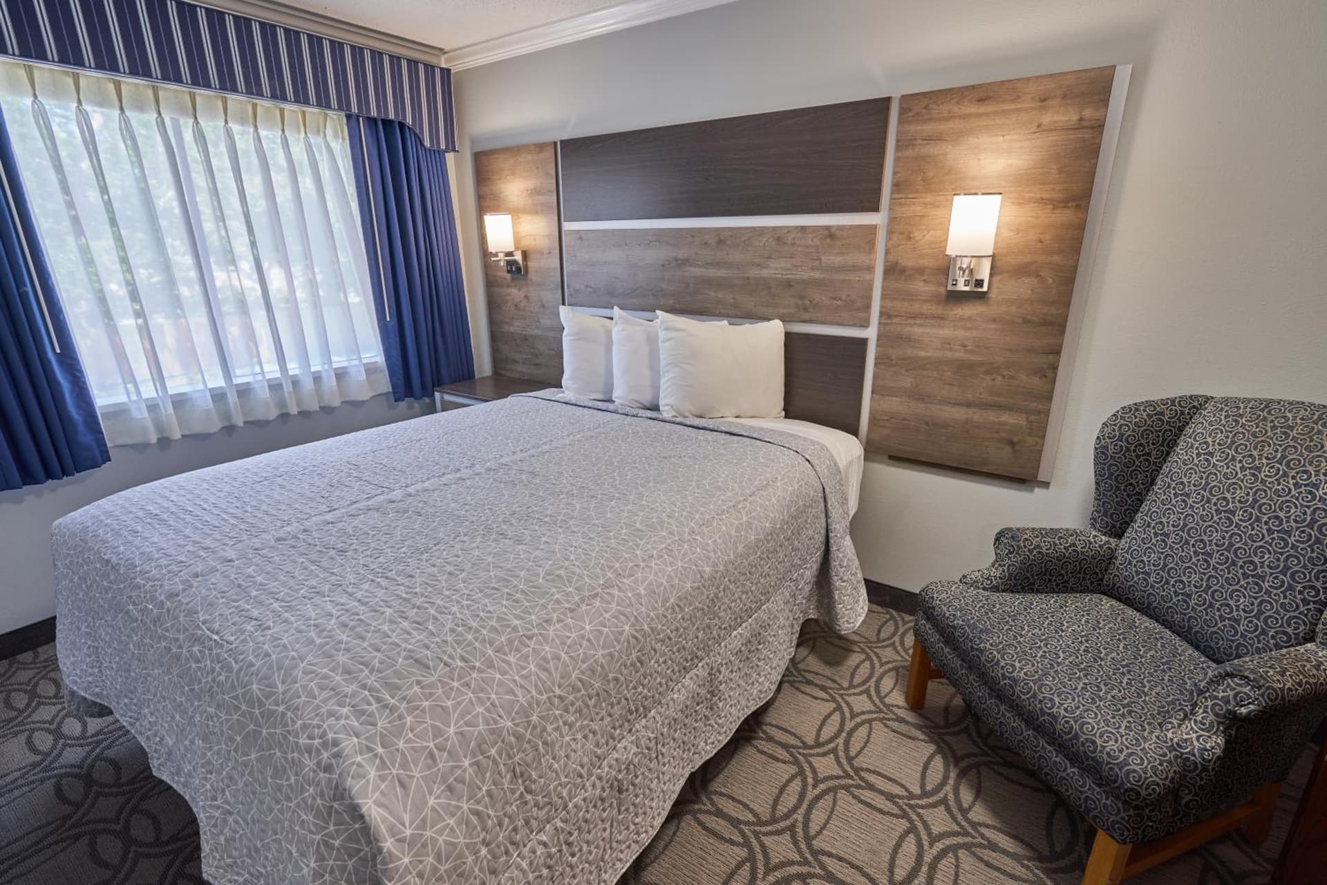 Ambassador Inn and Suites gallery photo in South Yarmouth, MA — image 68