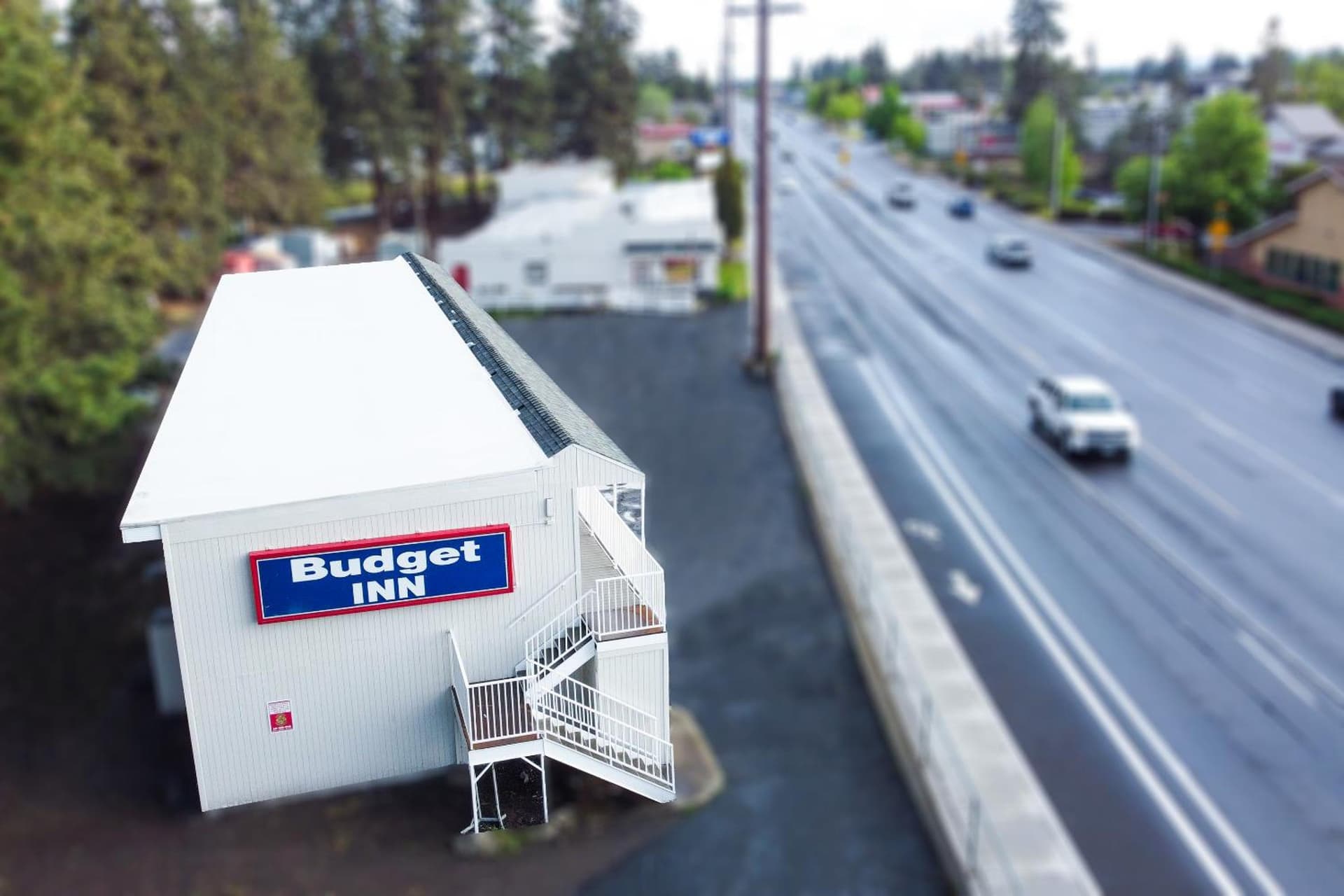 Budget Inn Bend interior in Bend, OR — gallery photo 2