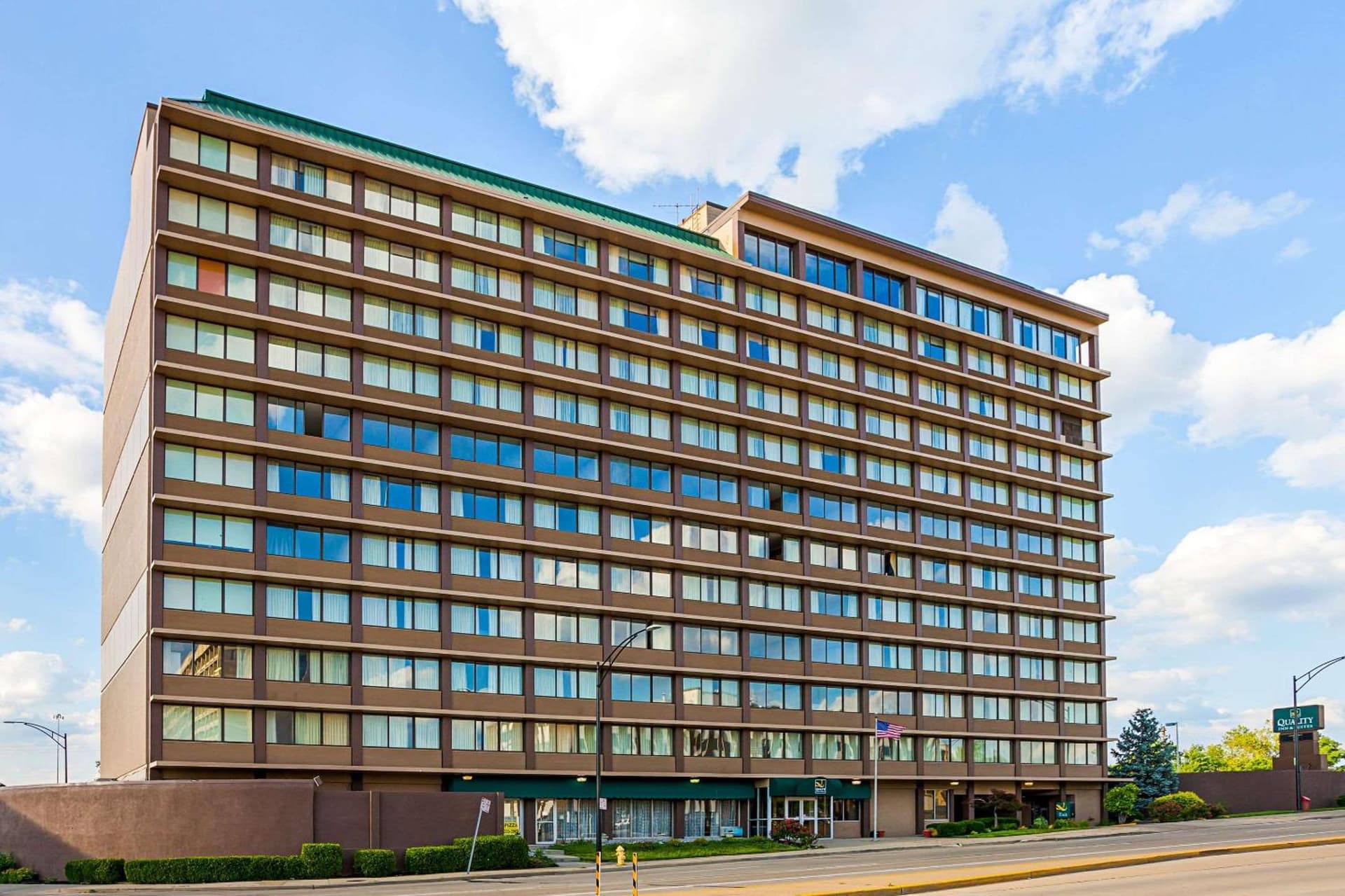 Quality Inn & Suites Cincinnati Downtown Area gallery photo in Cincinnati, OH — image 28