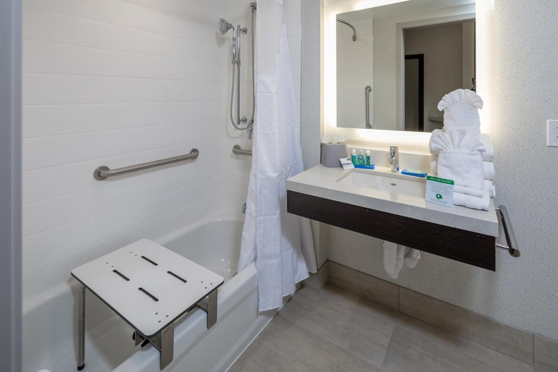 Holiday Inn Express - Sunnyvale - Silicon Valley by IHG gallery photo in Sunnyvale, CA — image 47