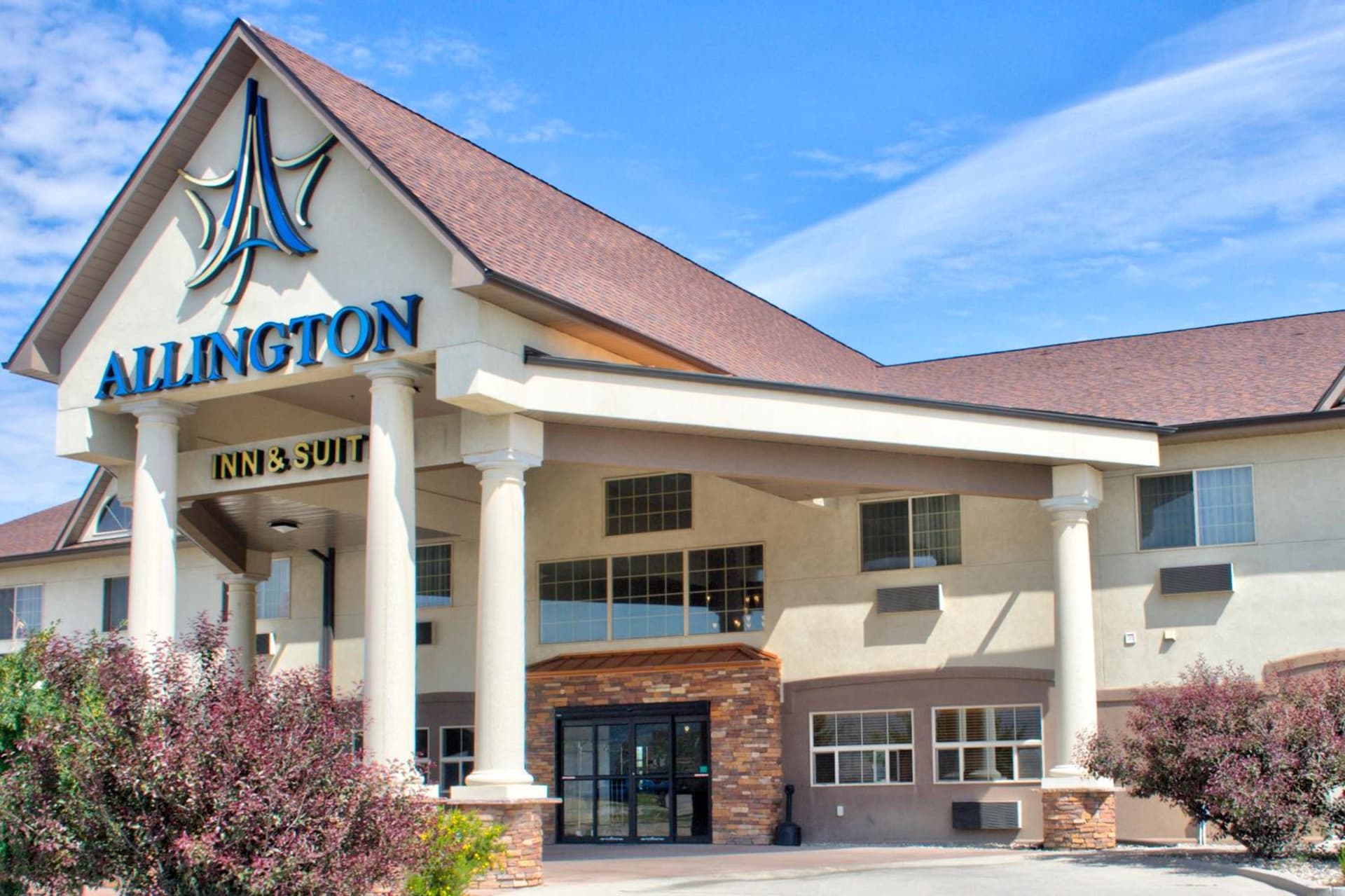 Allington Inn & Suites Kremmling interior in Kremmling, CO — gallery photo 2
