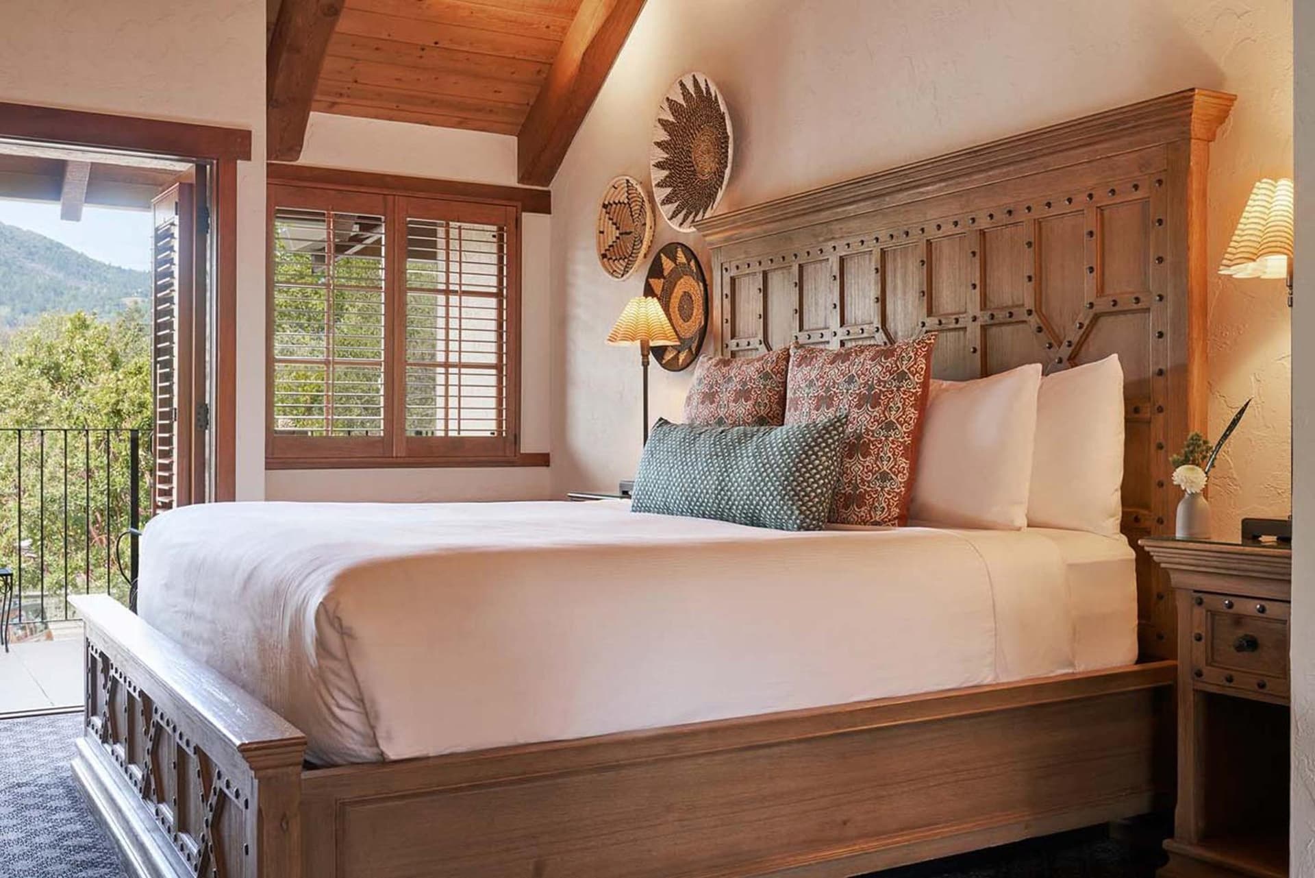 Rancho Caymus Inn property views in Rutherford, CA — gallery photo 3