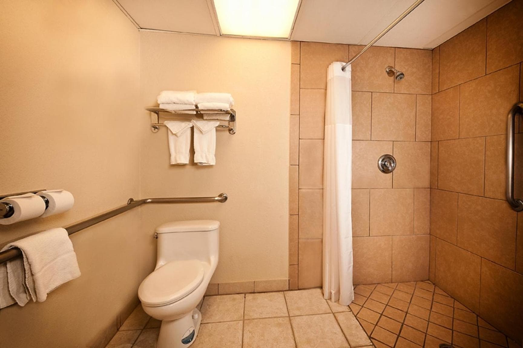 Grand Texan Hotel and Convention Center gallery photo in Midland, TX — image 23