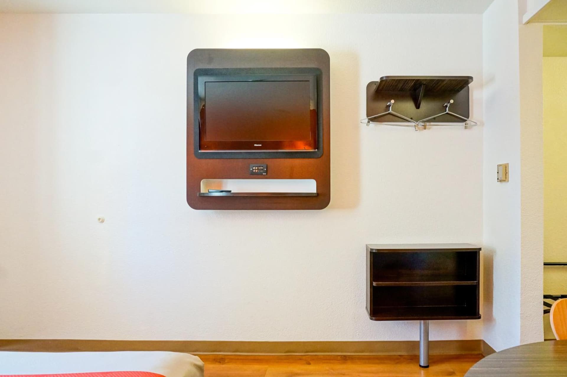 Motel 6-Carlsbad, CA Beach gallery photo in Carlsbad, CA — image 4