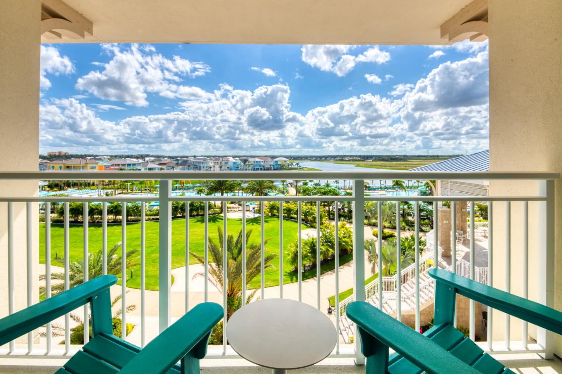 Margaritaville Resort Orlando with H2O Waterpark gallery photo in Orlando, FL — image 89