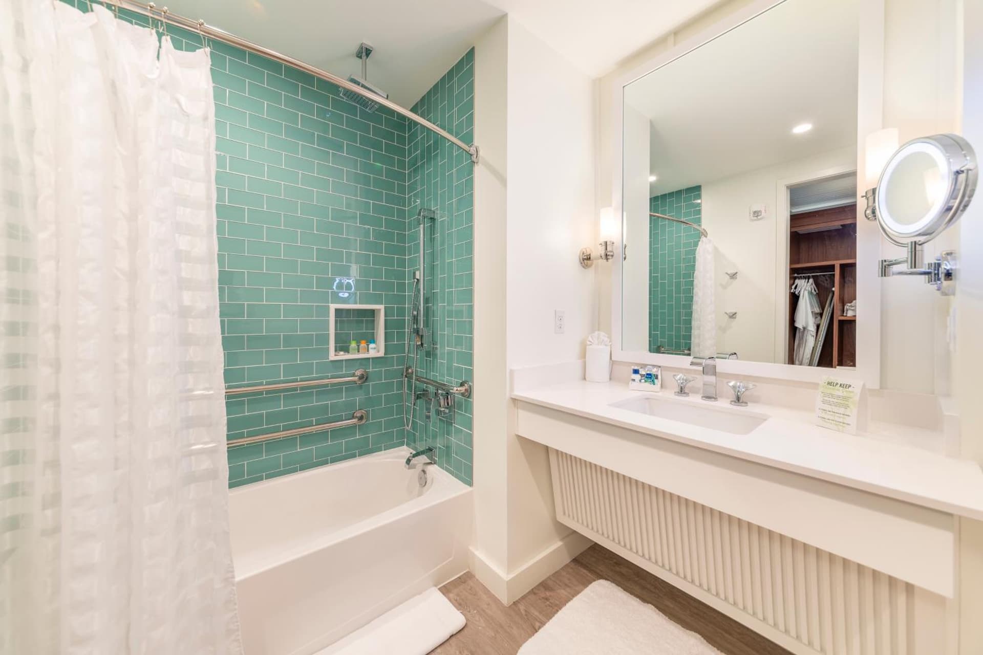 Margaritaville Resort Orlando with H2O Waterpark gallery photo in Orlando, FL — image 120