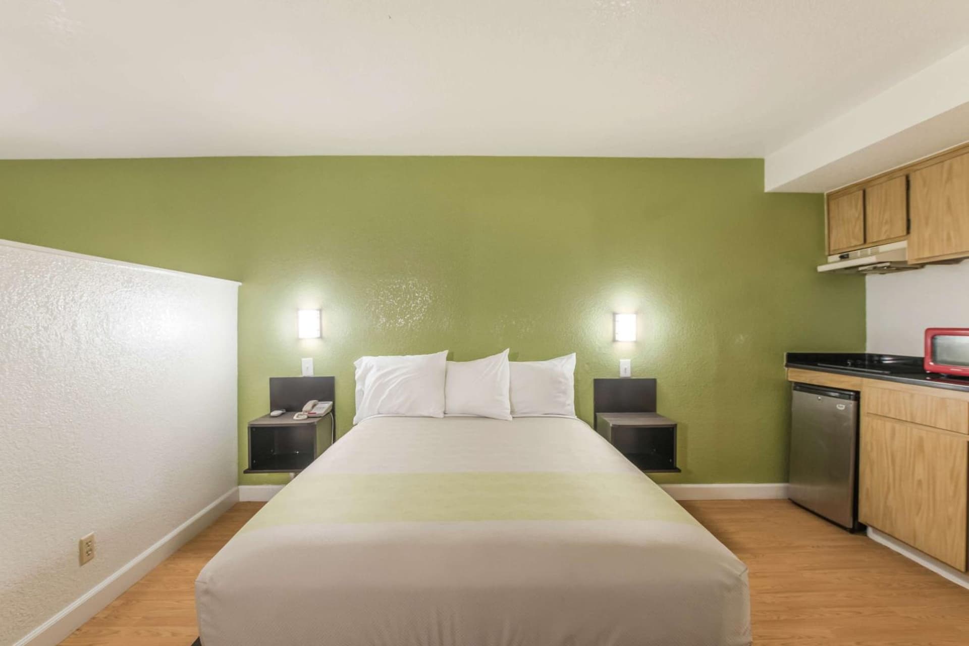 Motel 6 Hemet gallery photo in Hemet, CA — image 16