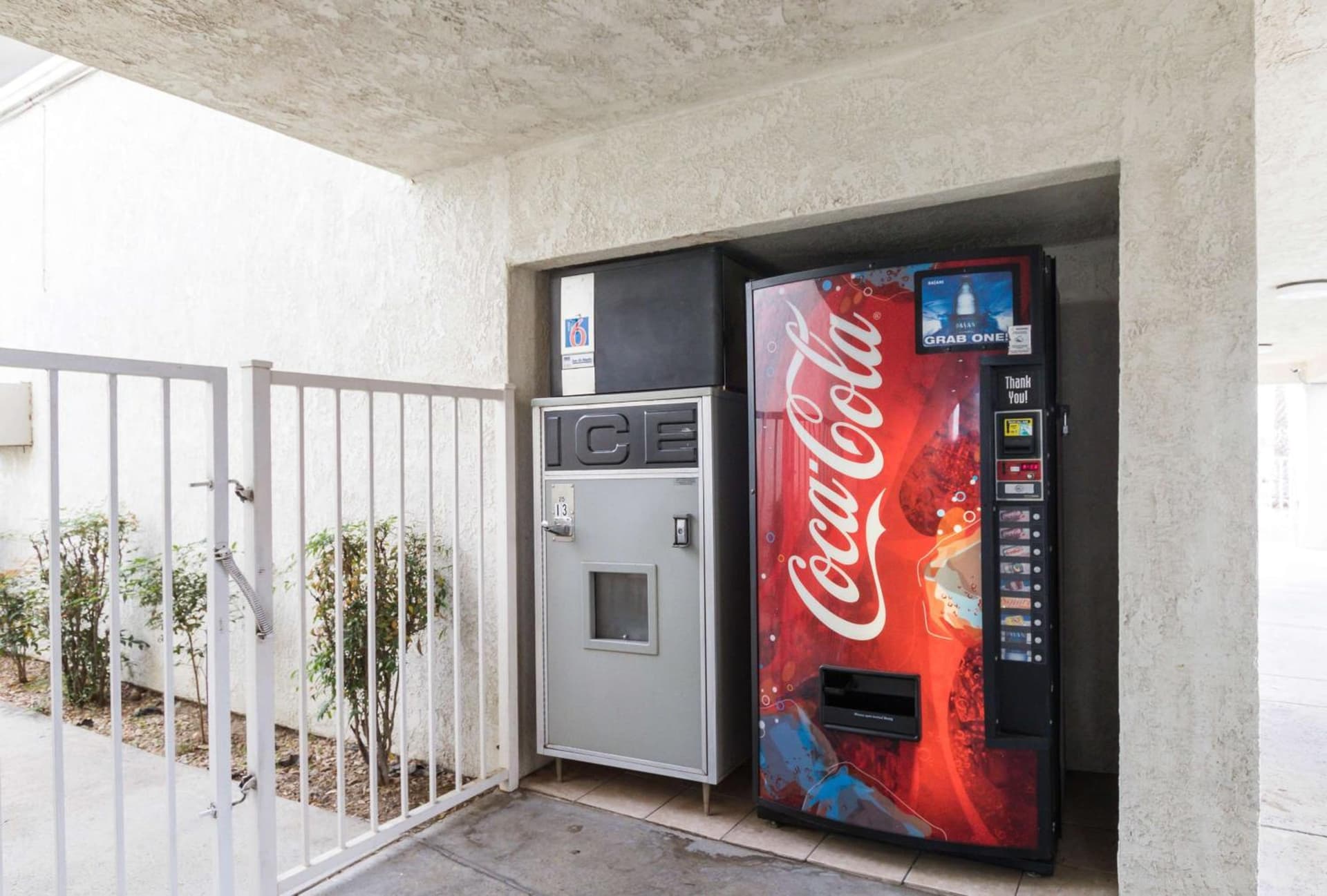 Motel 6 Hemet gallery photo in Hemet, CA — image 26
