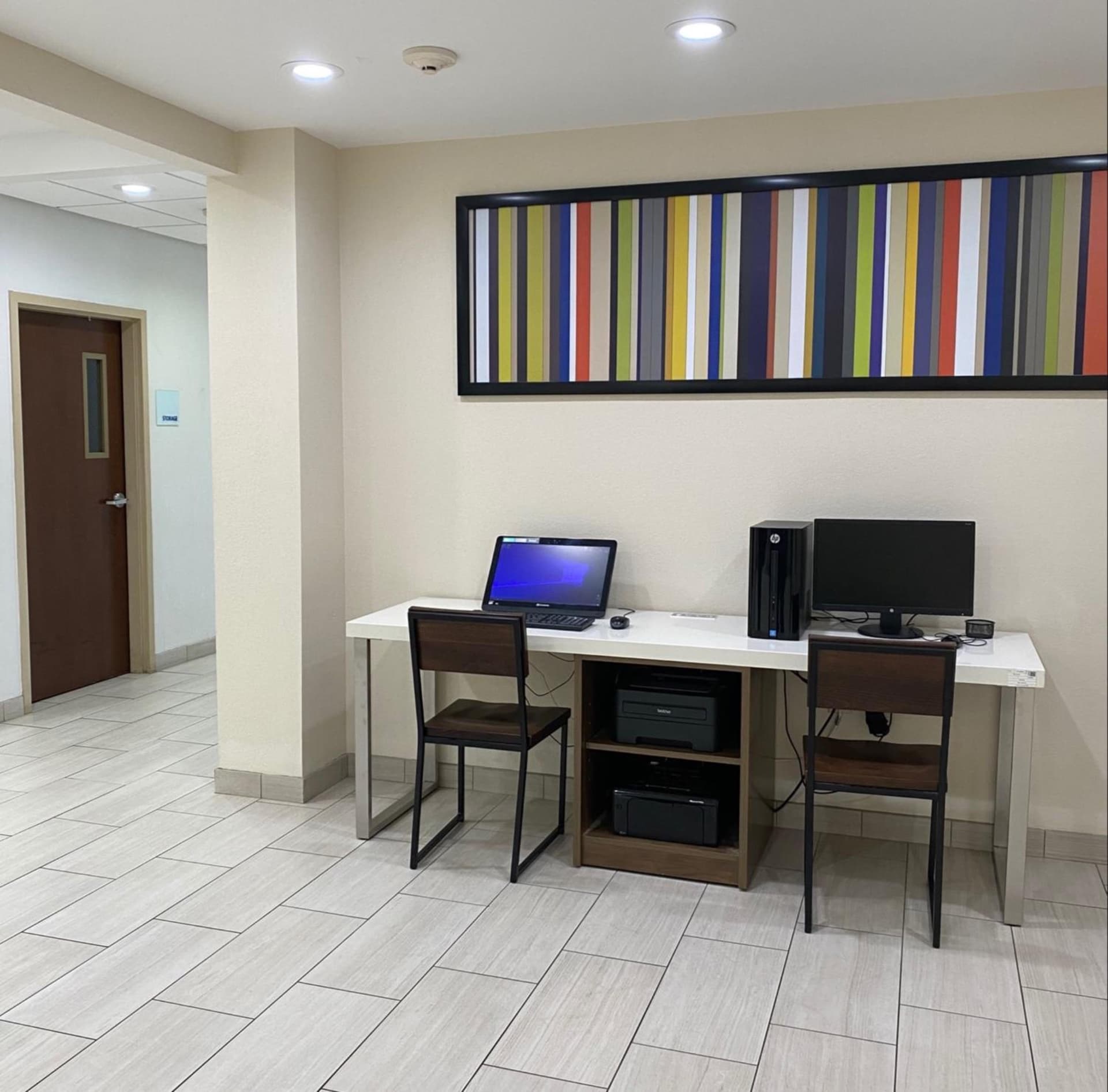 Holiday Inn Express Hotel & Suites Hope Mills-Fayetteville Airport by IHG gallery photo in Hope Mills, NC — image 14
