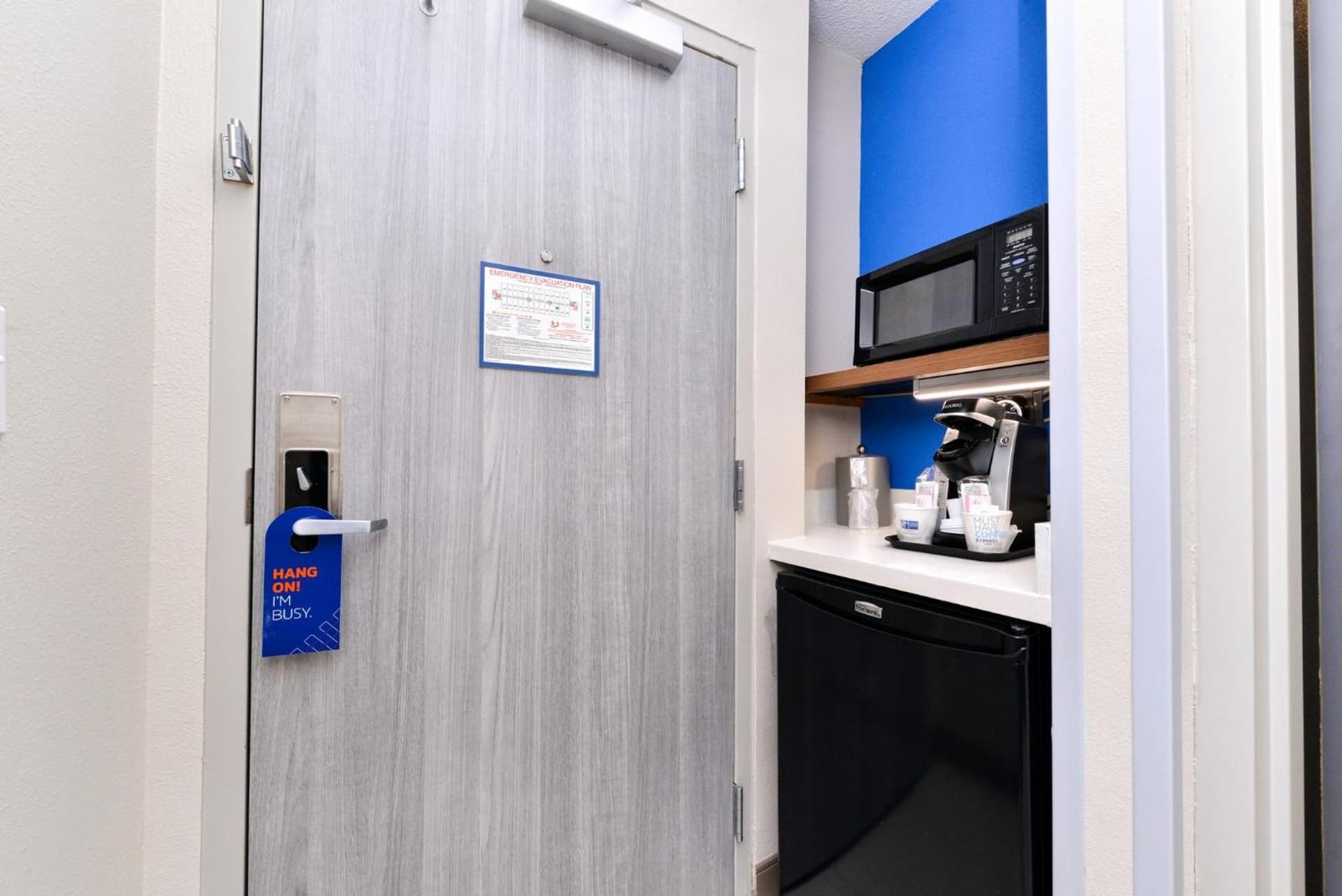 Holiday Inn Express Winston-Salem Medical Ctr Area gallery photo in Winston-Salem, NC — image 4