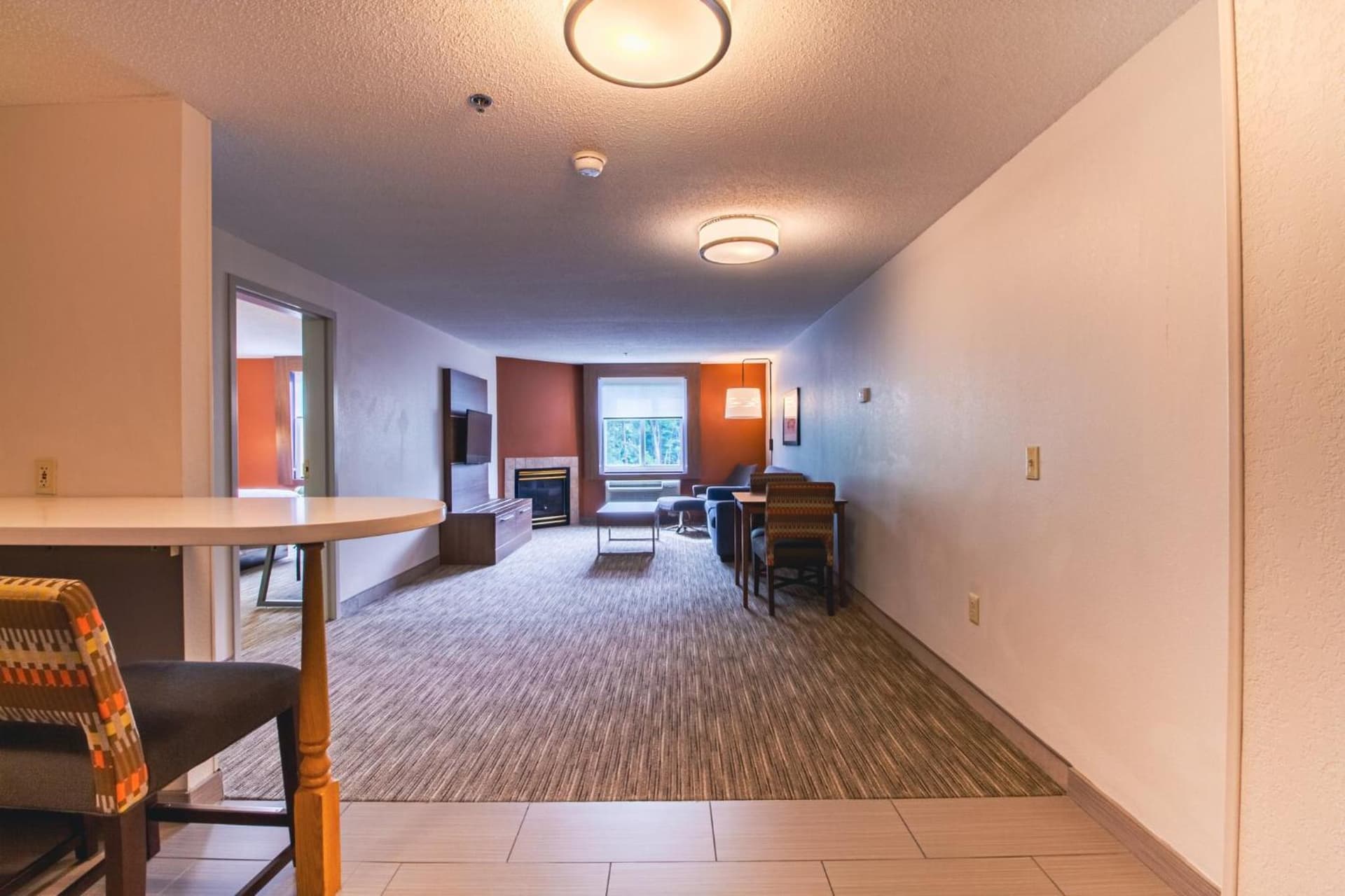 Holiday Inn Express & Suites - Lincoln East - White Mountains by IHG gallery photo in Lincoln — image 17