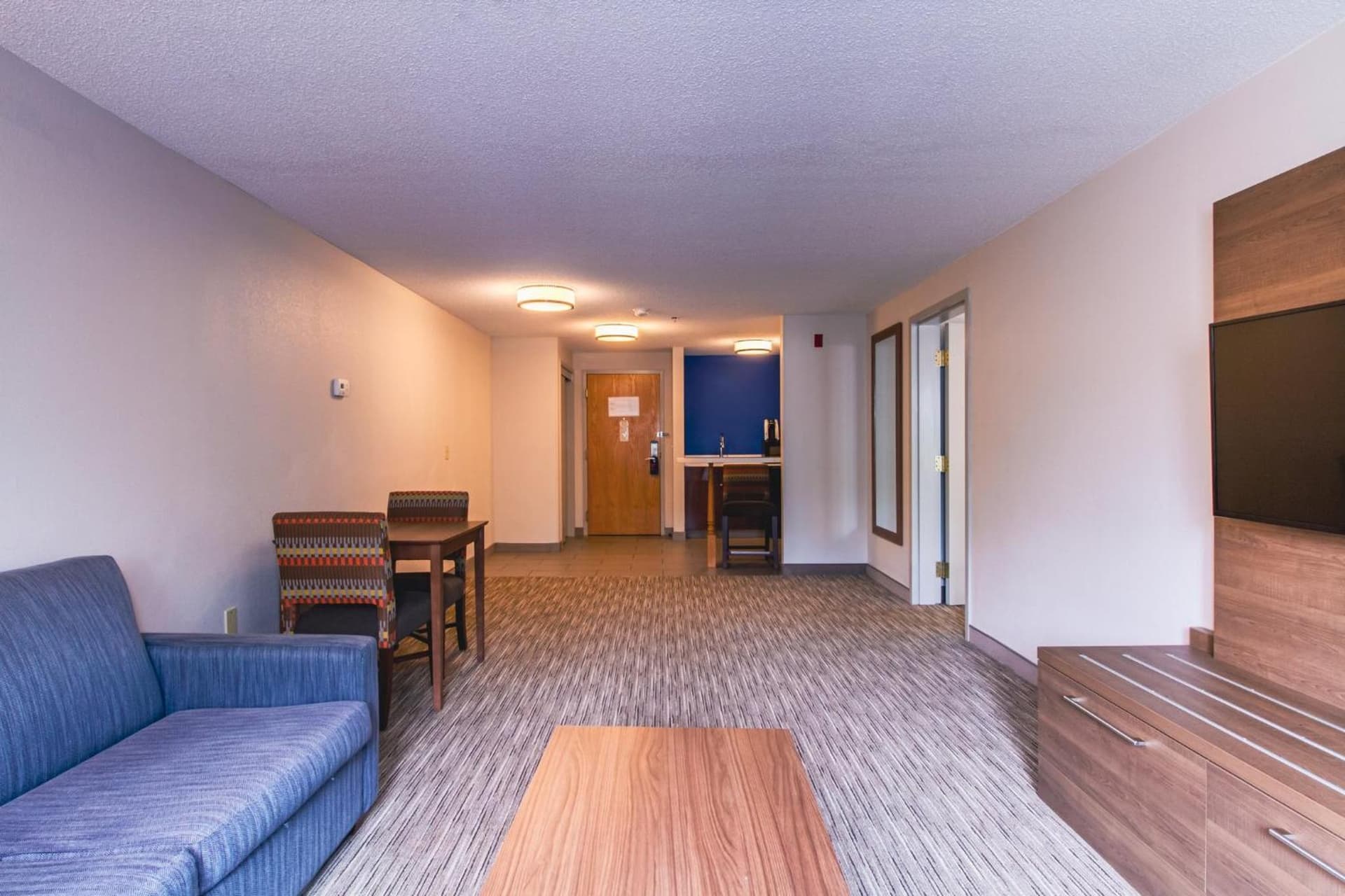 Holiday Inn Express & Suites - Lincoln East - White Mountains by IHG gallery photo in Lincoln — image 74