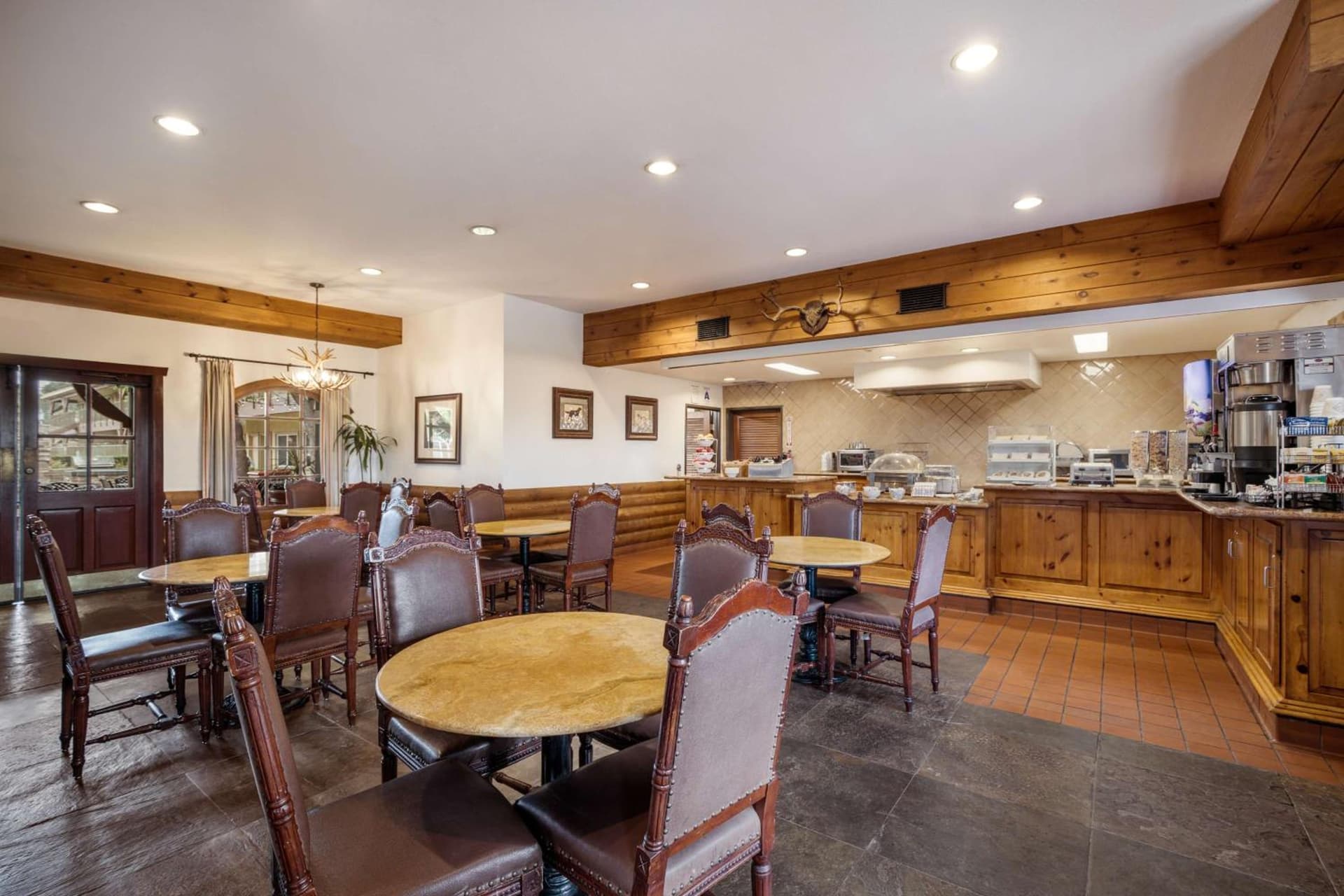 Best Western Corona Hotel & Suites gallery photo in Corona, CA — image 22