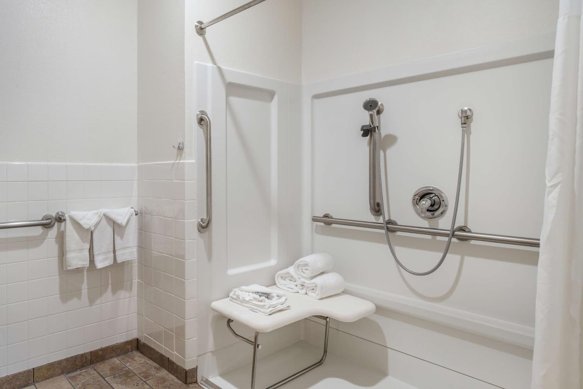 Best Western Corona Hotel & Suites gallery photo in Corona, CA — image 10