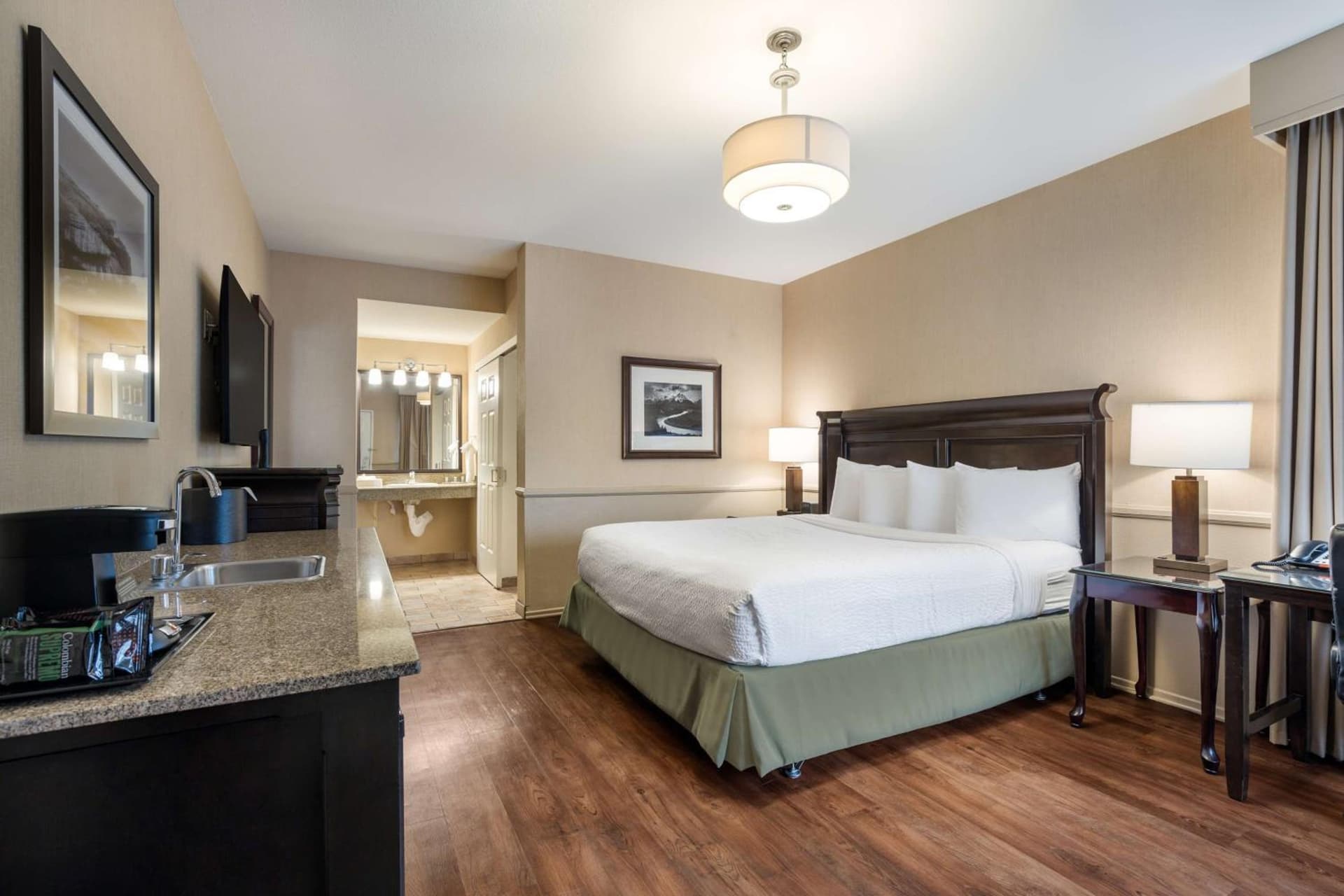 Best Western Corona Hotel & Suites gallery photo in Corona, CA — image 29