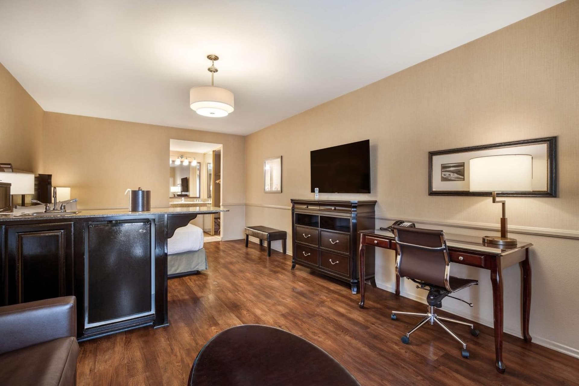 Best Western Corona Hotel & Suites gallery photo in Corona, CA — image 26