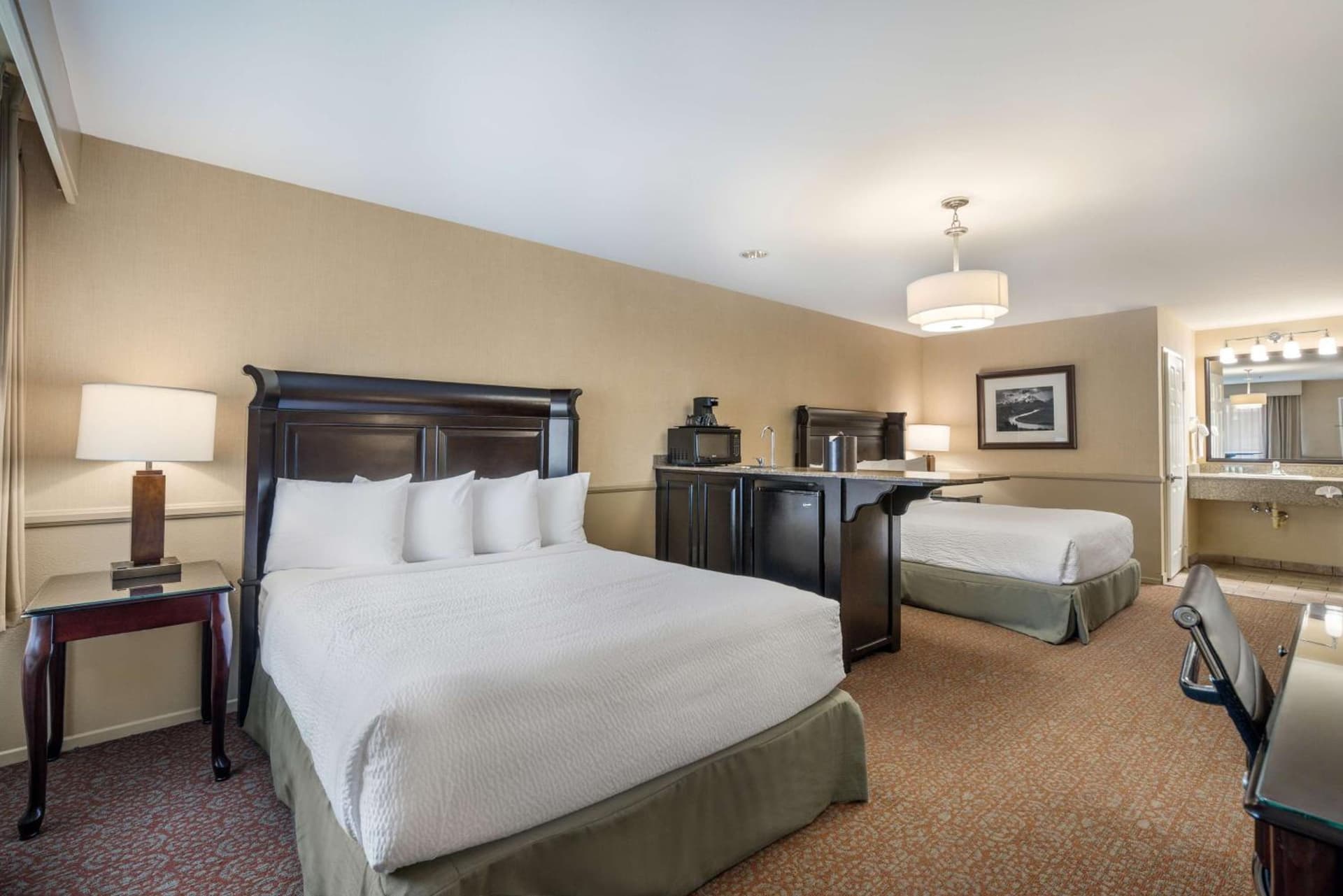 Best Western Corona Hotel & Suites gallery photo in Corona, CA — image 16