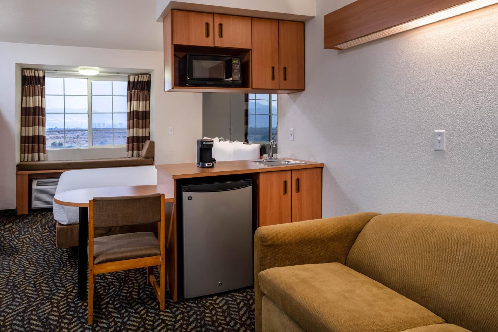 Microtel Inn & Suites by Wyndham Salt Lake City Airport gallery photo in Salt Lake City, UT — image 28