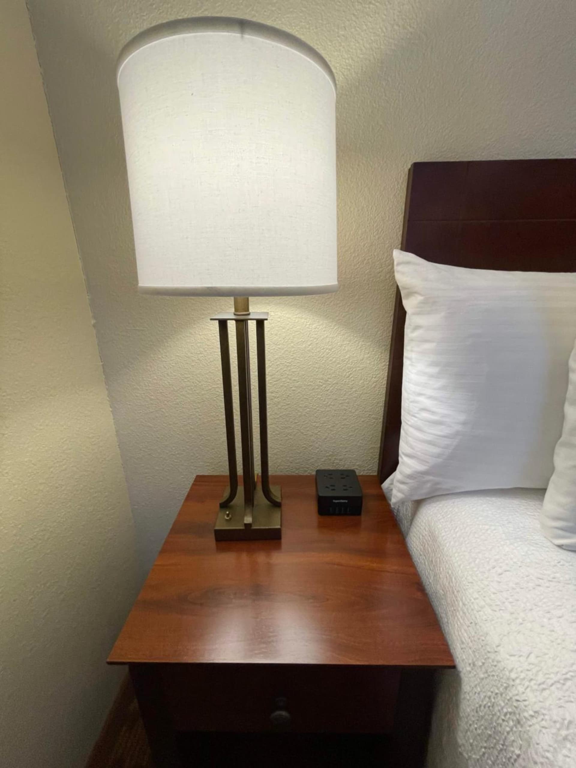 Governors Inn Hotel gallery photo in Sacramento, CA — image 6
