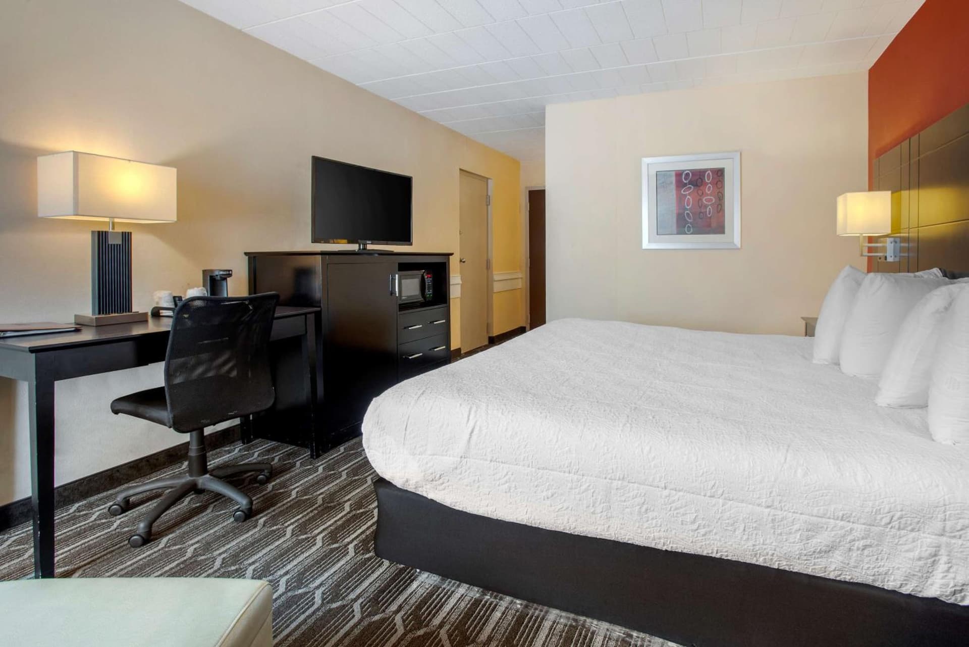 BEST WESTERN PLUS Poconos gallery photo in Tannersville — image 27