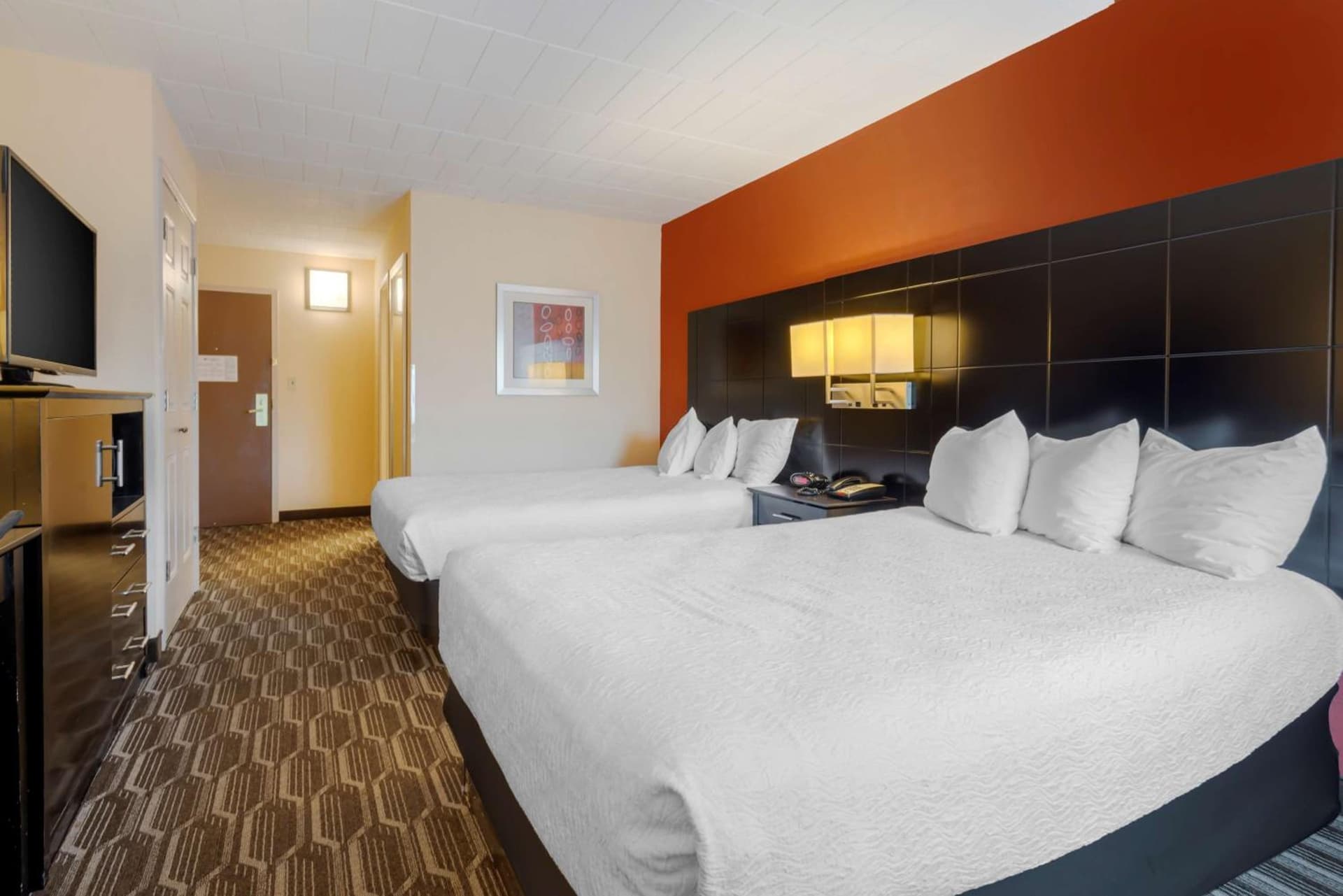 BEST WESTERN PLUS Poconos gallery photo in Tannersville — image 26