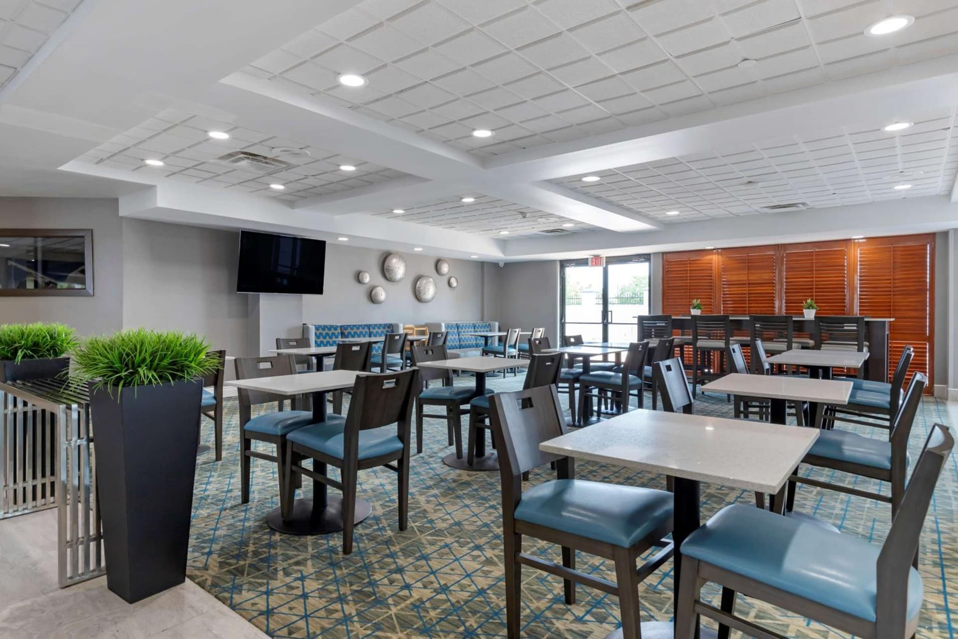 Best Western Plus McAllen Airport Hotel gallery photo in McAllen, TX — image 9