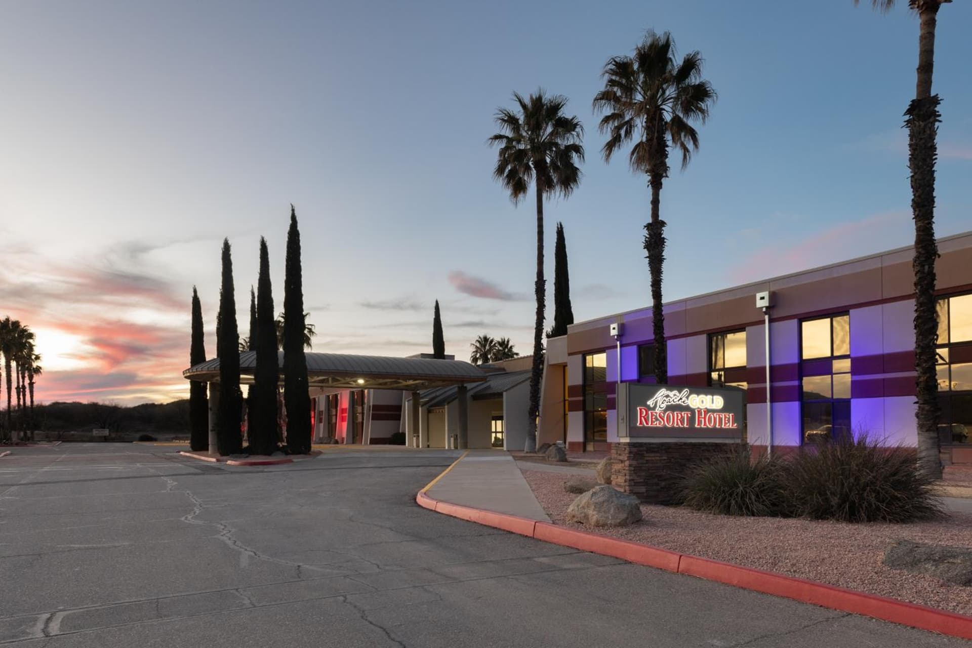 Apache Gold Resort Hotel & Casino featured exterior or lobby in Globe, AZ — similar hotel