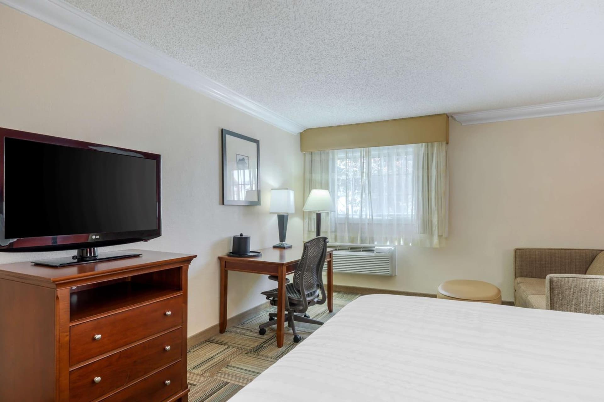 Best Western Plus Loveland Inn gallery photo in Loveland, CO — image 31