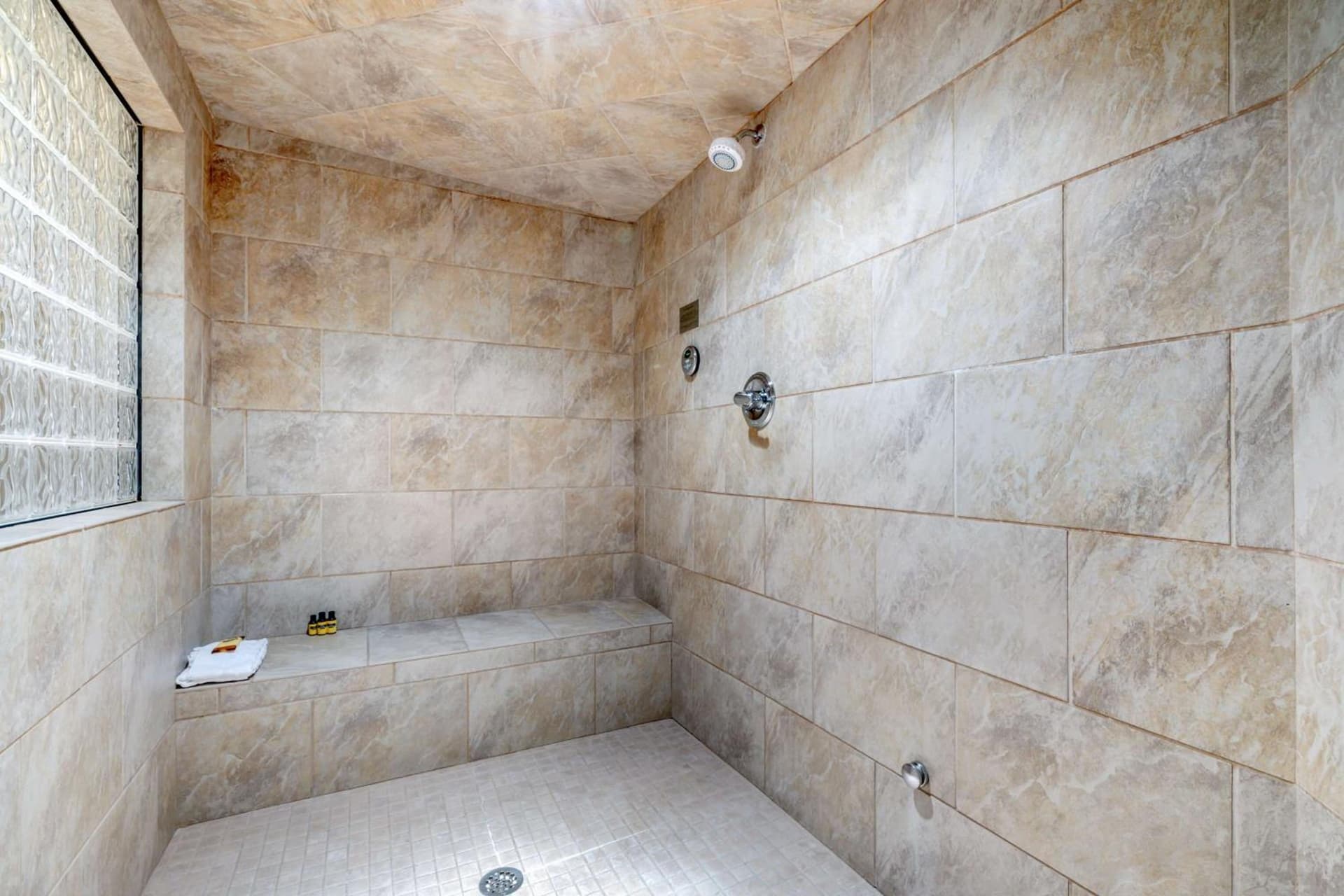 Best Western Plus Loveland Inn gallery photo in Loveland, CO — image 42