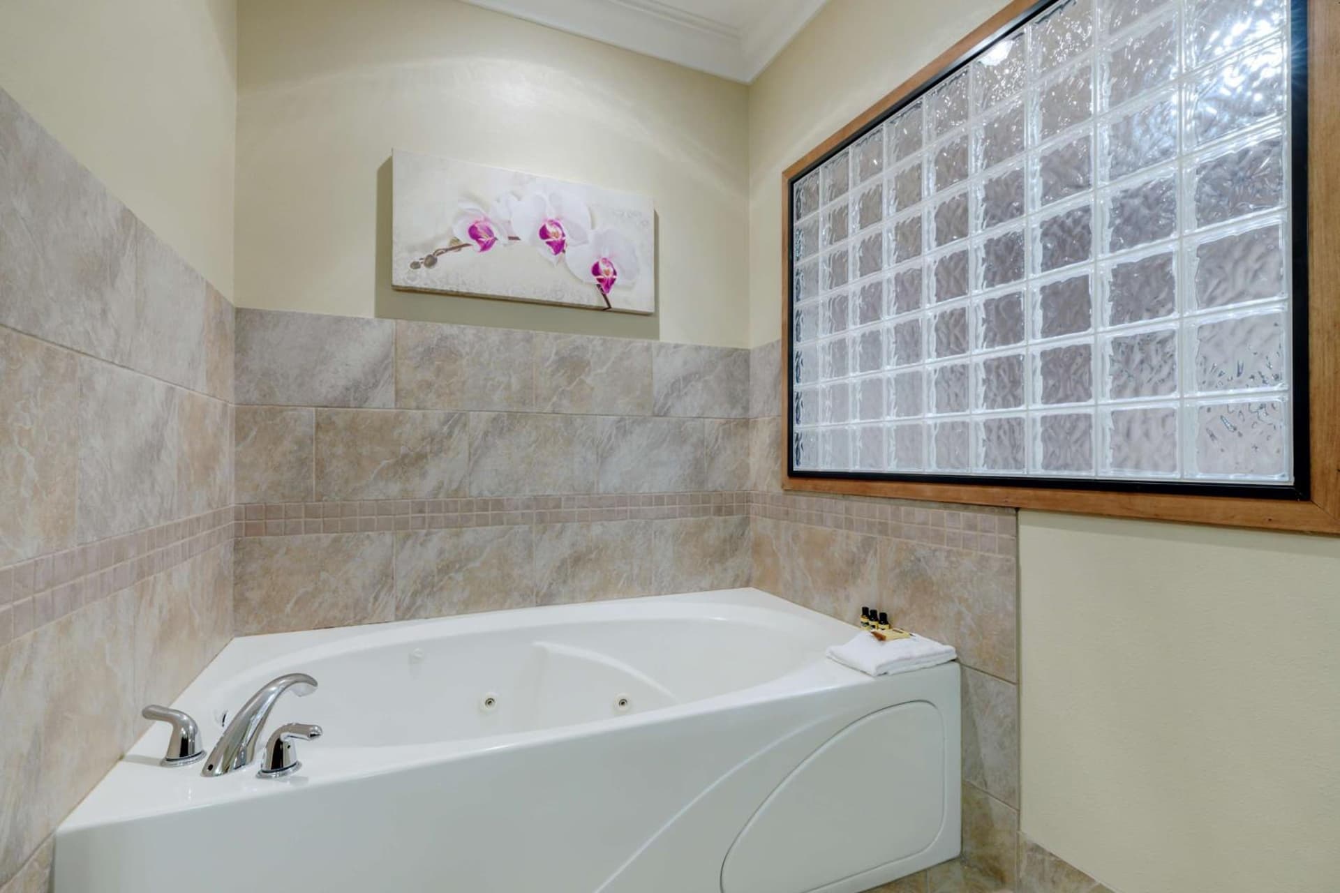 Best Western Plus Loveland Inn gallery photo in Loveland, CO — image 41