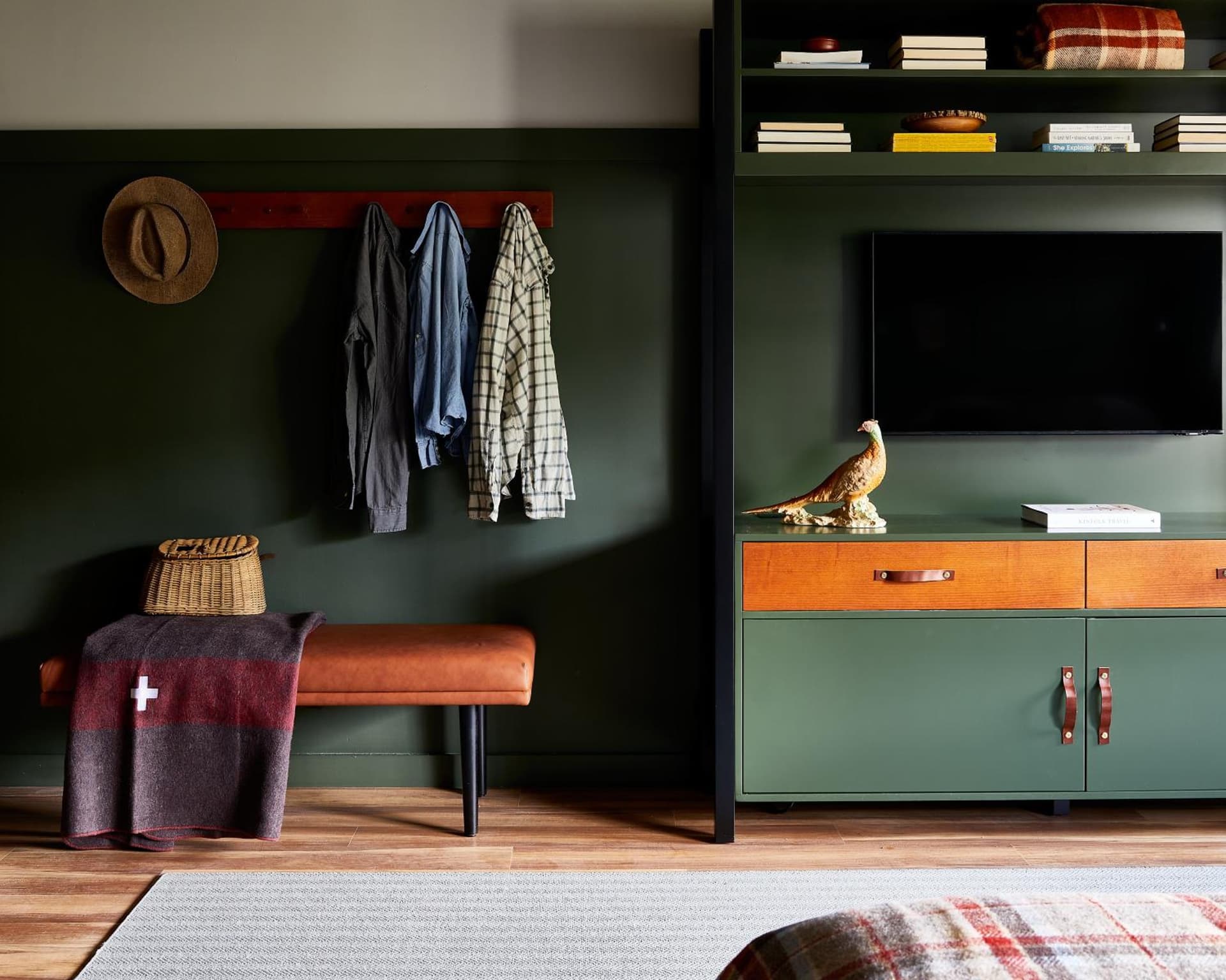 Hunter Lodge, a Bluebird by Lark gallery photo in Hunter — image 41