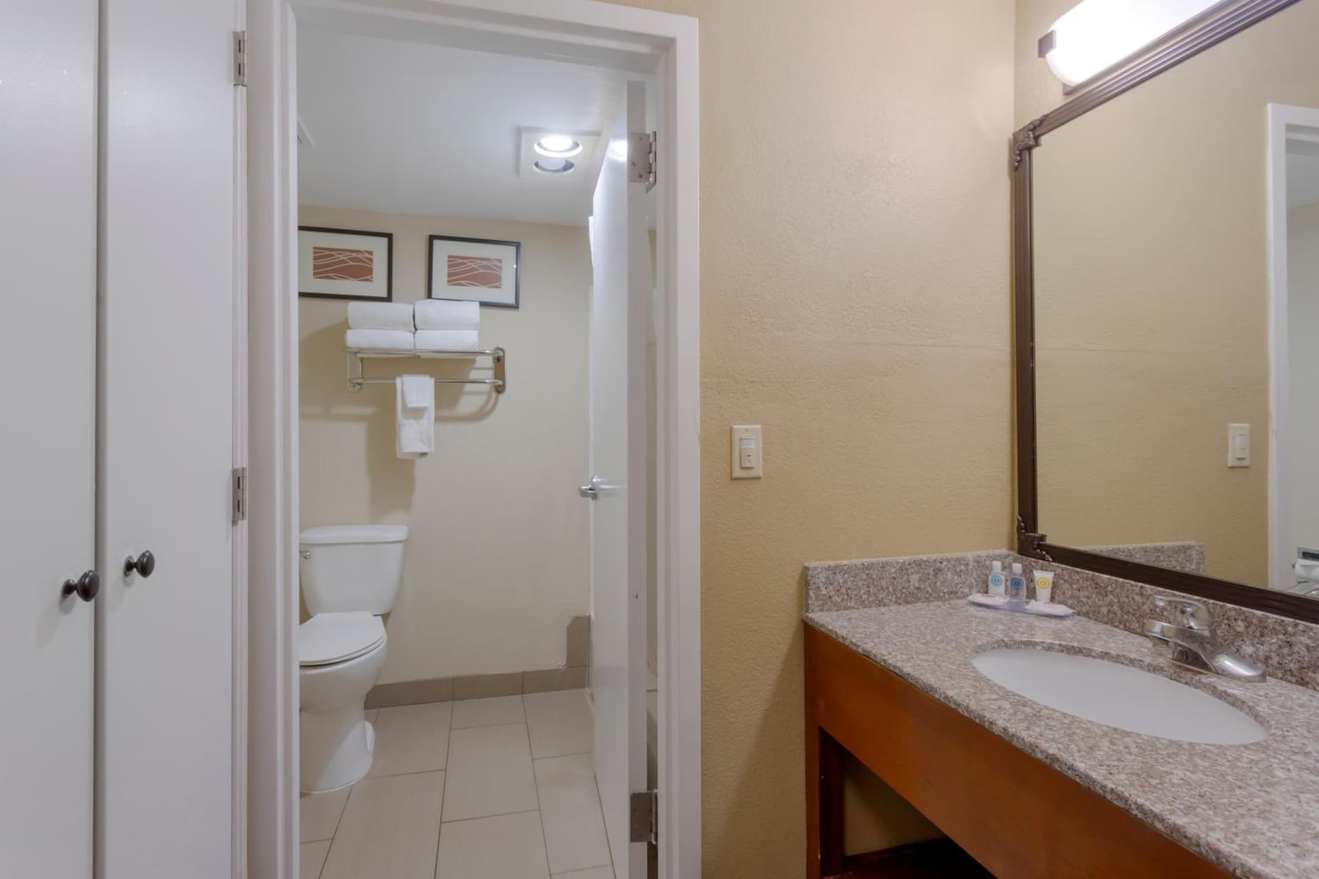 Comfort Inn & Suites Woods Cross - Salt Lake City North gallery photo in Woods Cross, UT — image 45