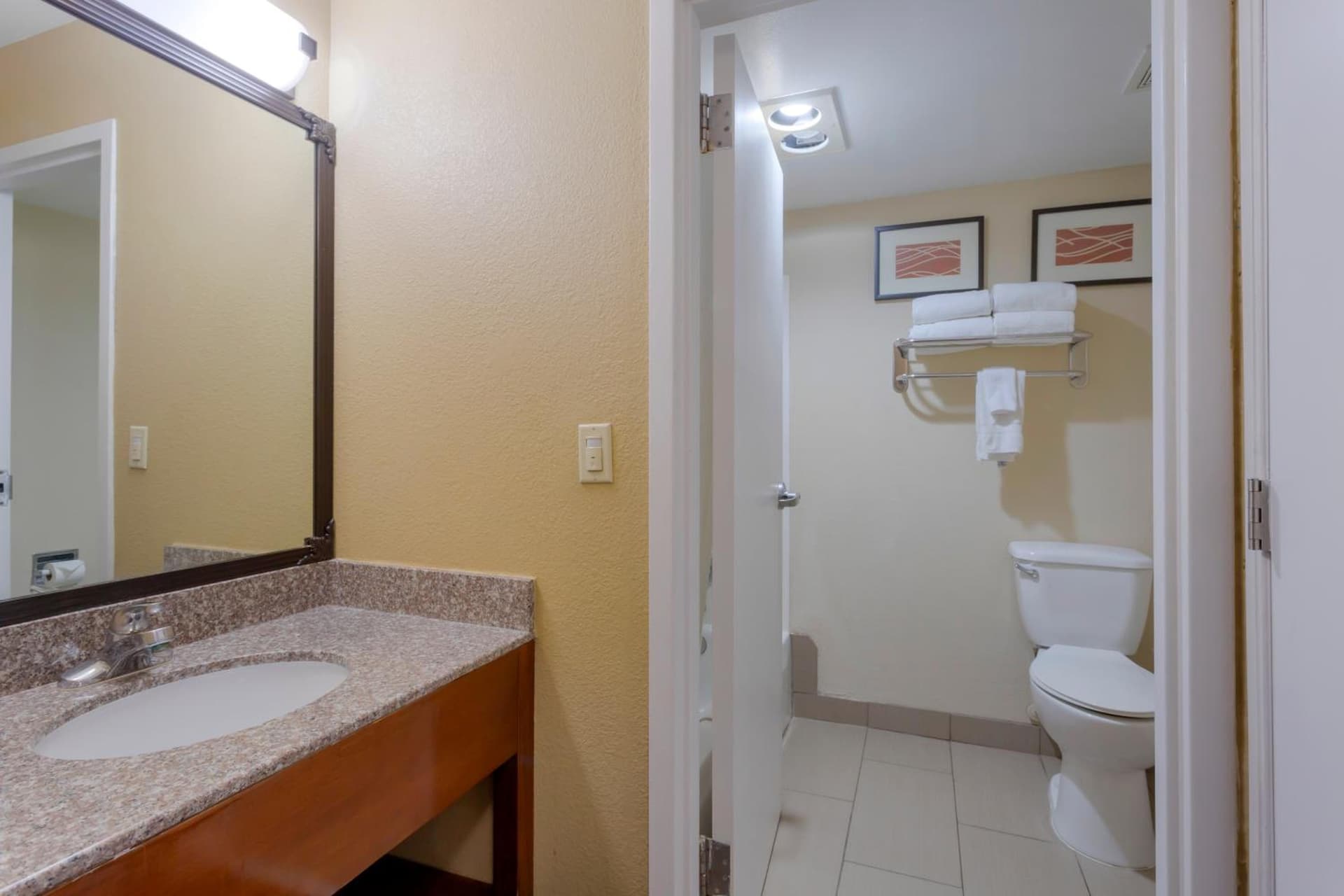 Comfort Inn & Suites Woods Cross - Salt Lake City North gallery photo in Woods Cross, UT — image 39