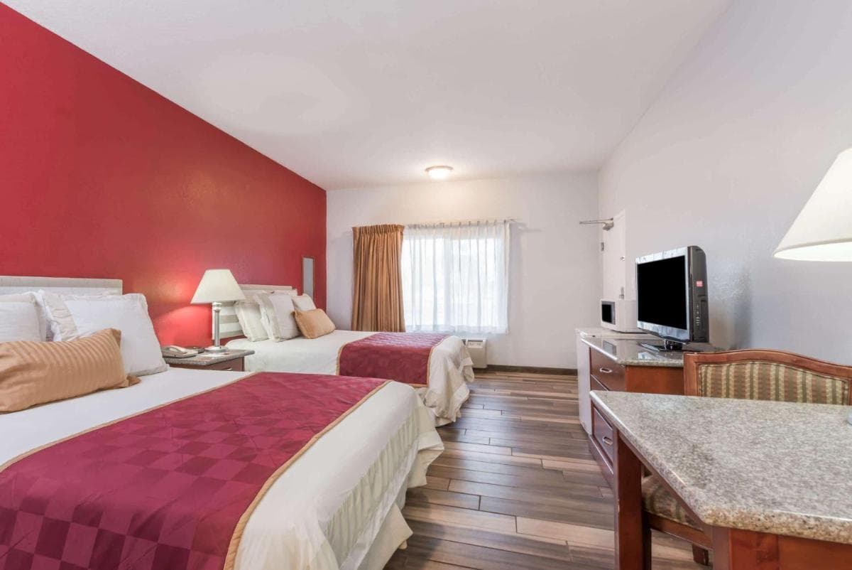 Ramada by Wyndham near SeaWorld / Mission Beach property views in San Diego, CA — gallery photo 3