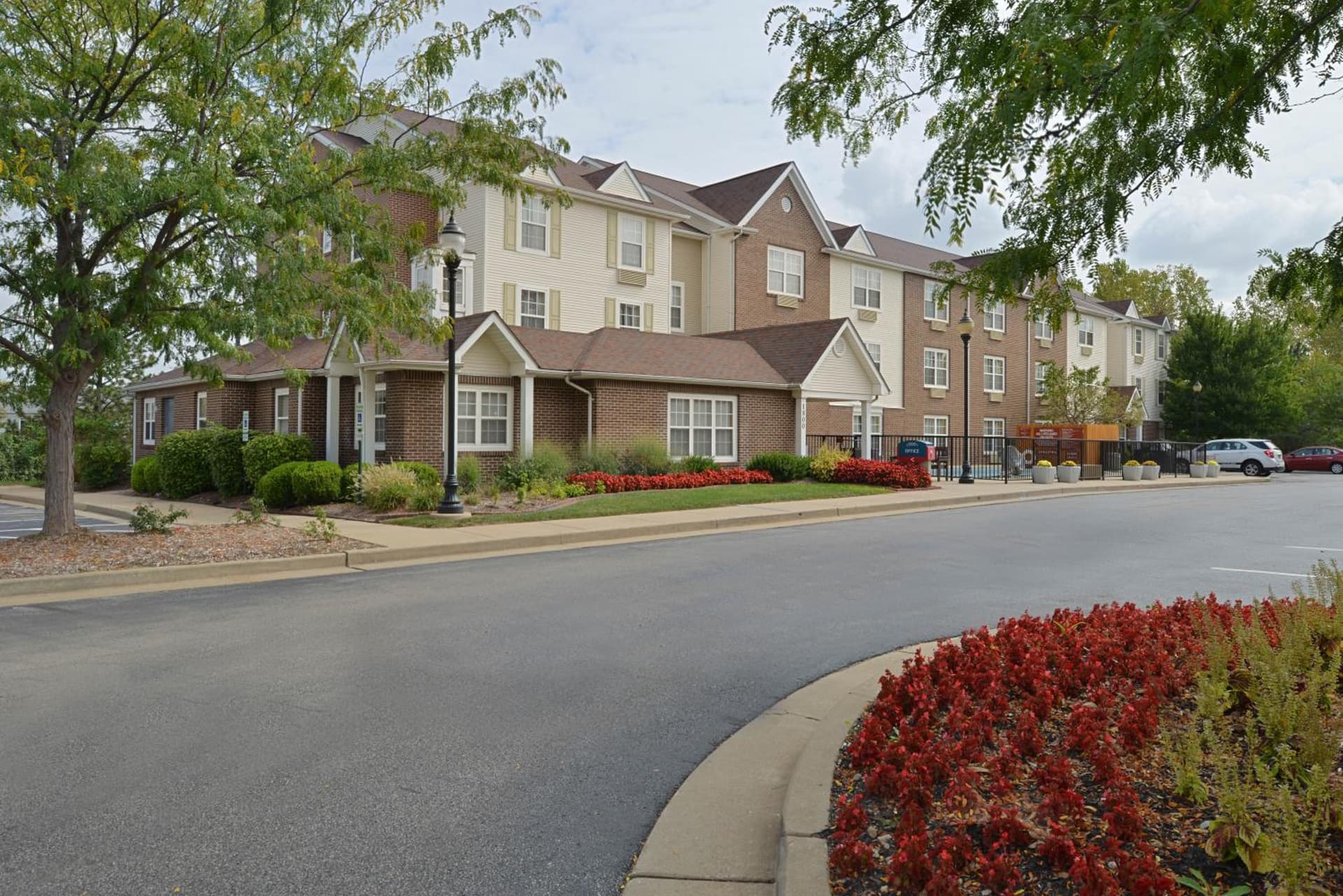 Candlewood Suites St Louis St Charles by IHG property views in St. Charles, MO — gallery photo 3